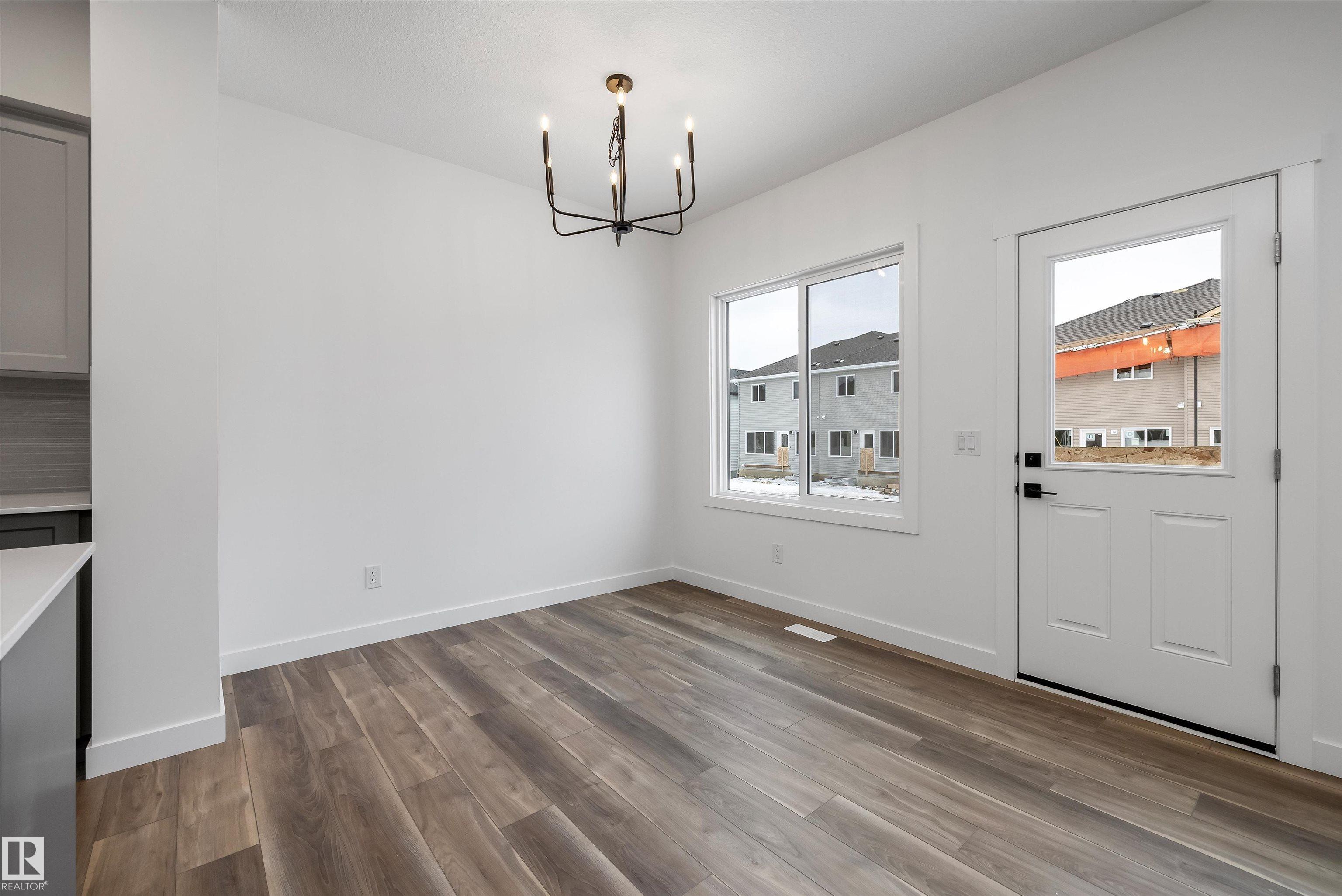 Photo 13 at 917 19 Avenue NW, Aster, Edmonton