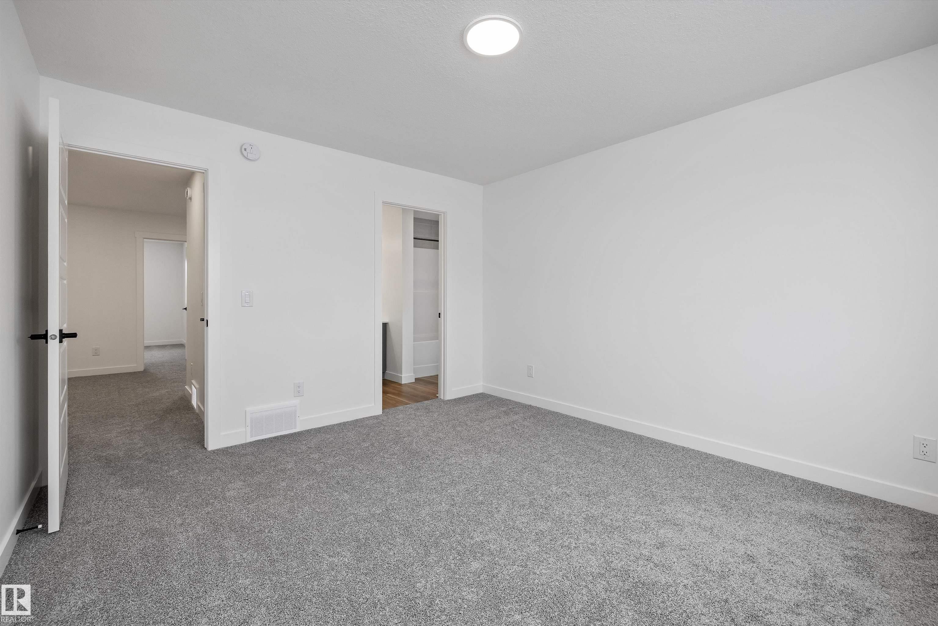 Photo 26 at 917 19 Avenue NW, Aster, Edmonton