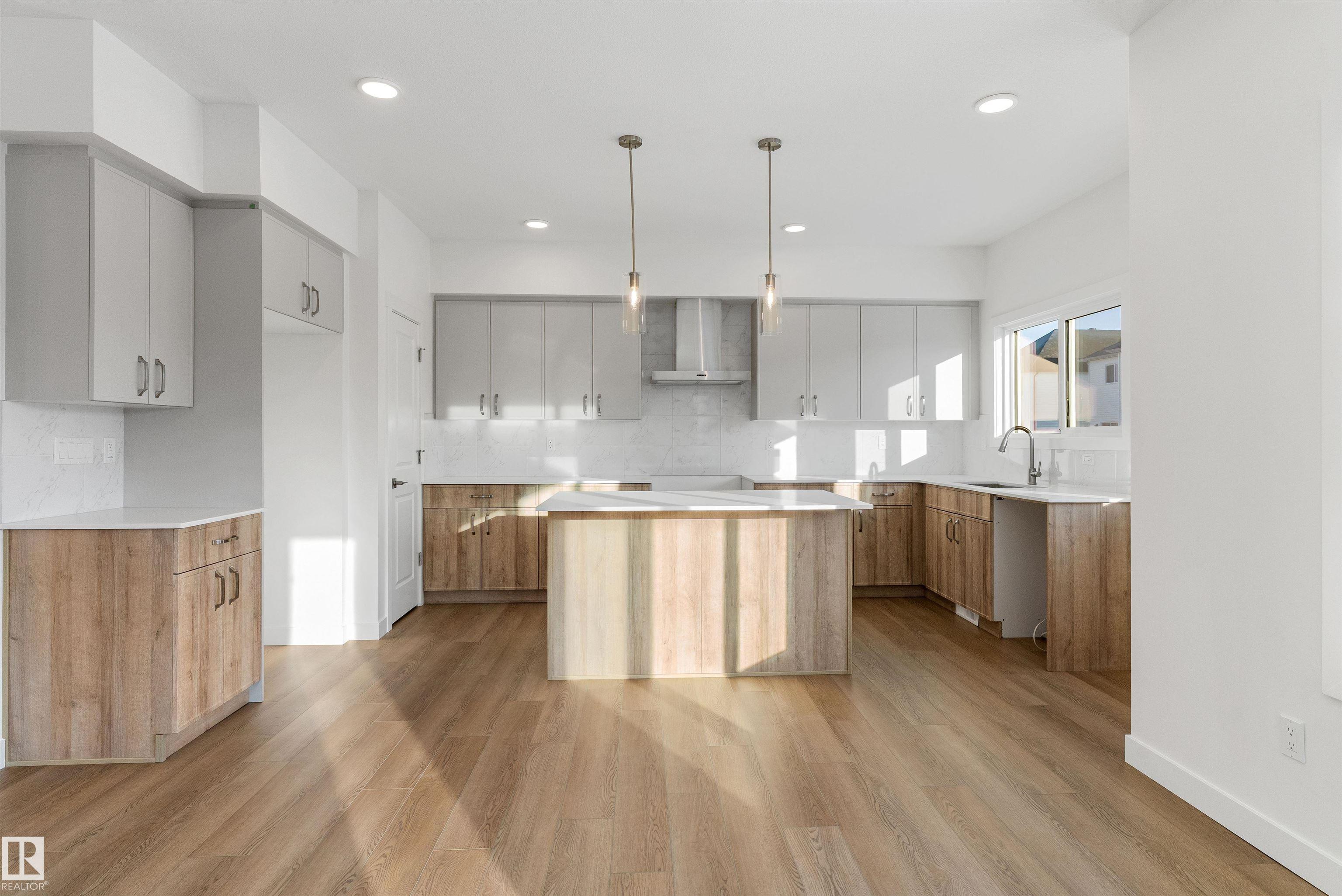 Photo 14 at 17317 6a Street NE, Marquis, Edmonton