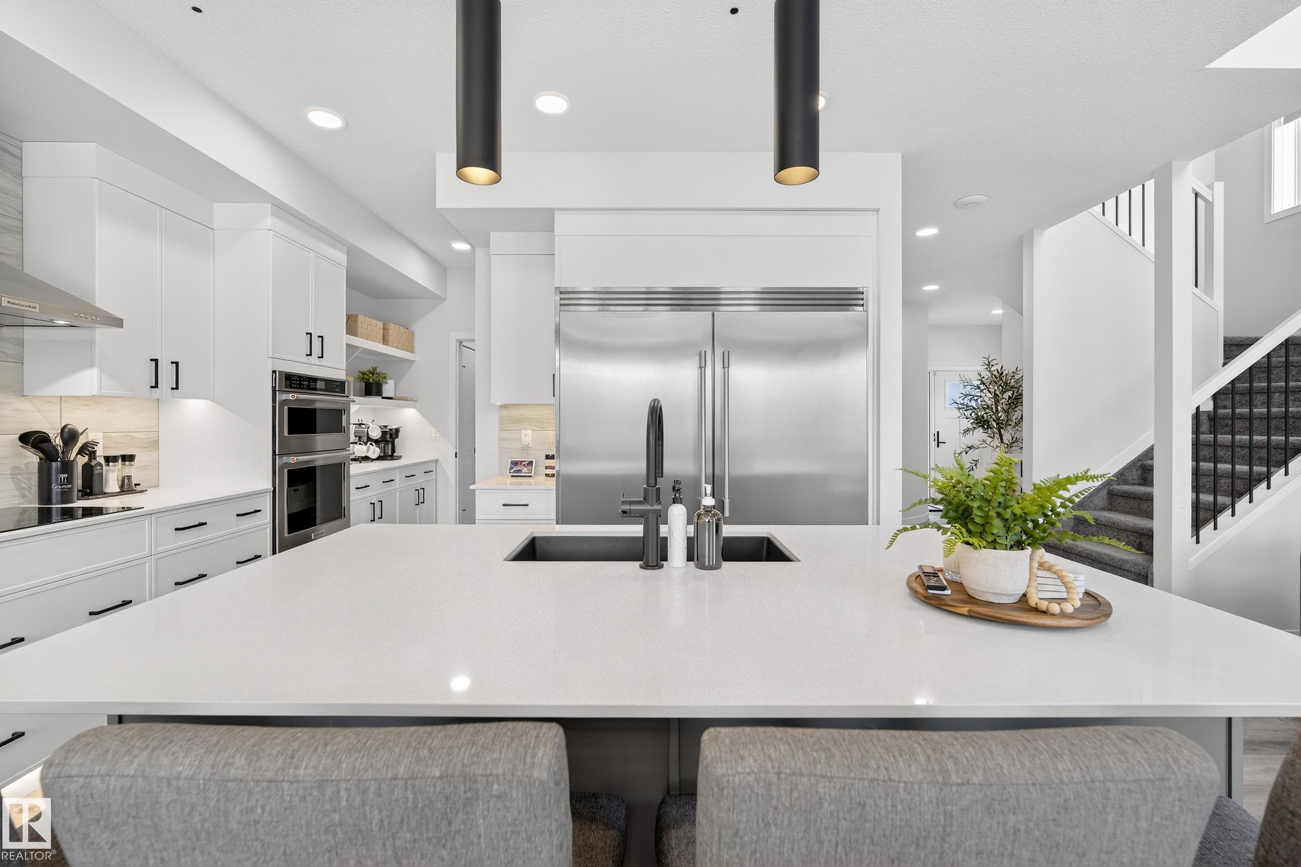 Photo 12 at 1663 Enright Way NW, Edgemont, Edmonton