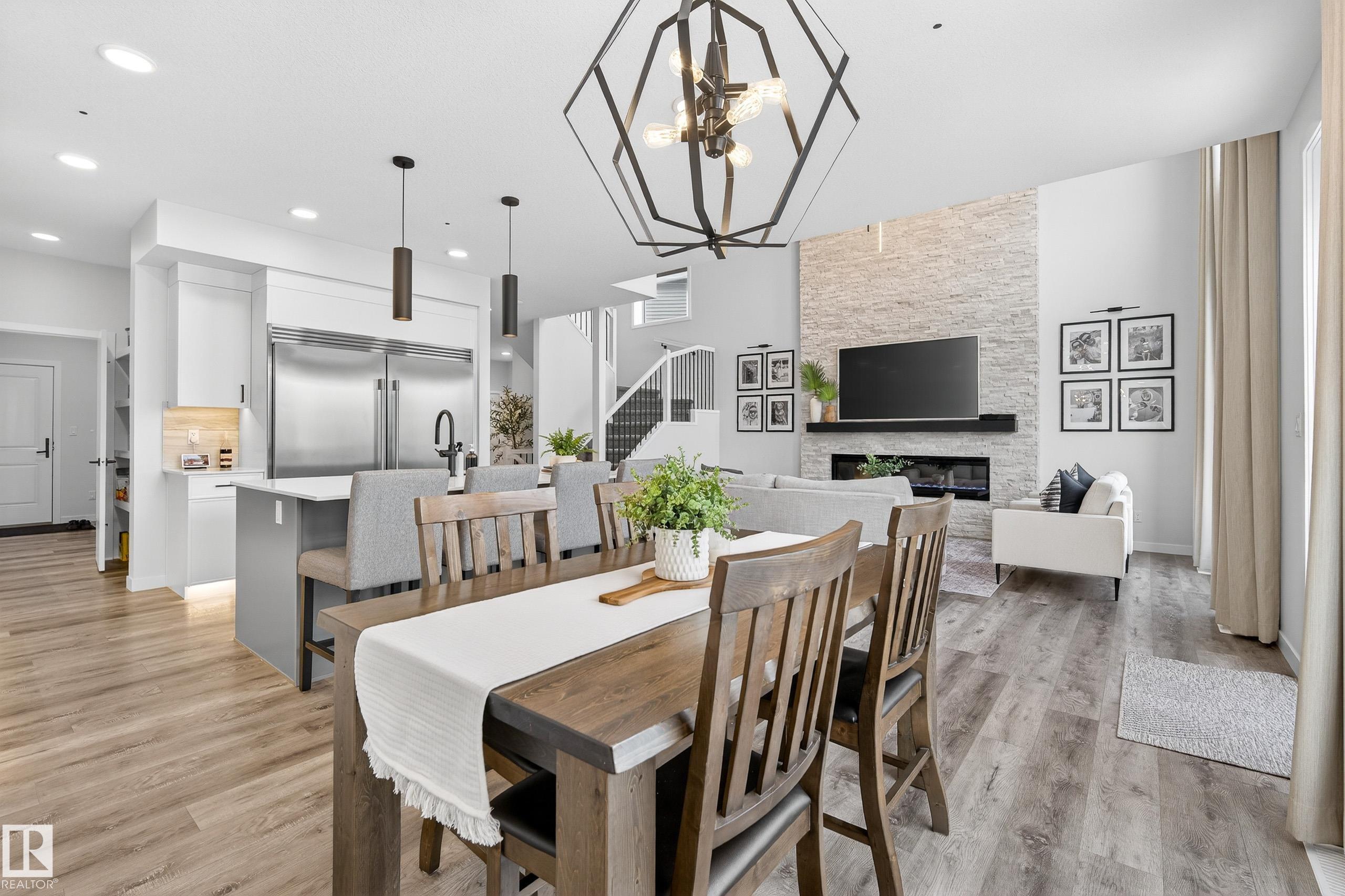 Photo 22 at 1663 Enright Way NW, Edgemont, Edmonton