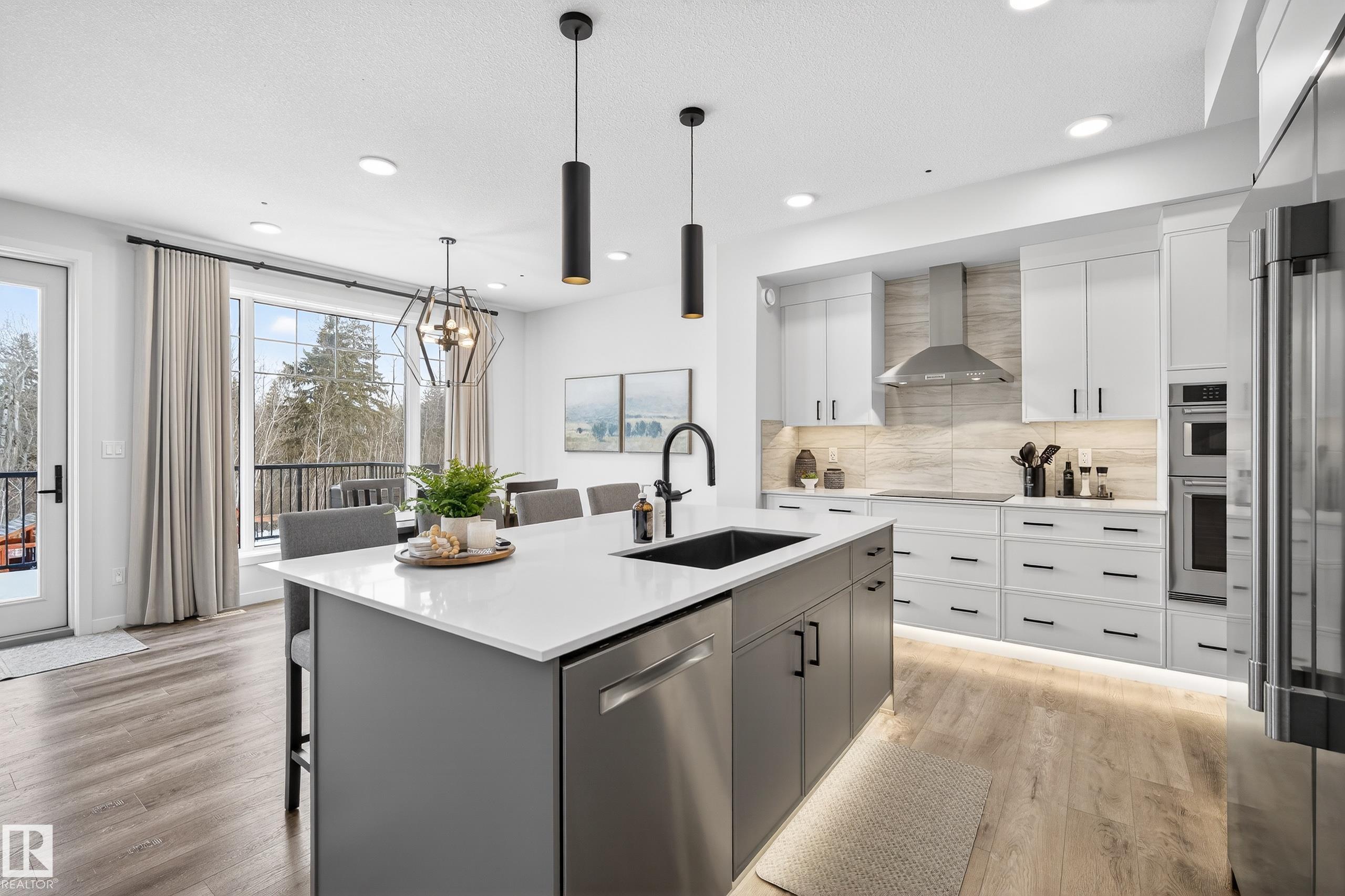 Photo 9 at 1663 Enright Way NW, Edgemont, Edmonton