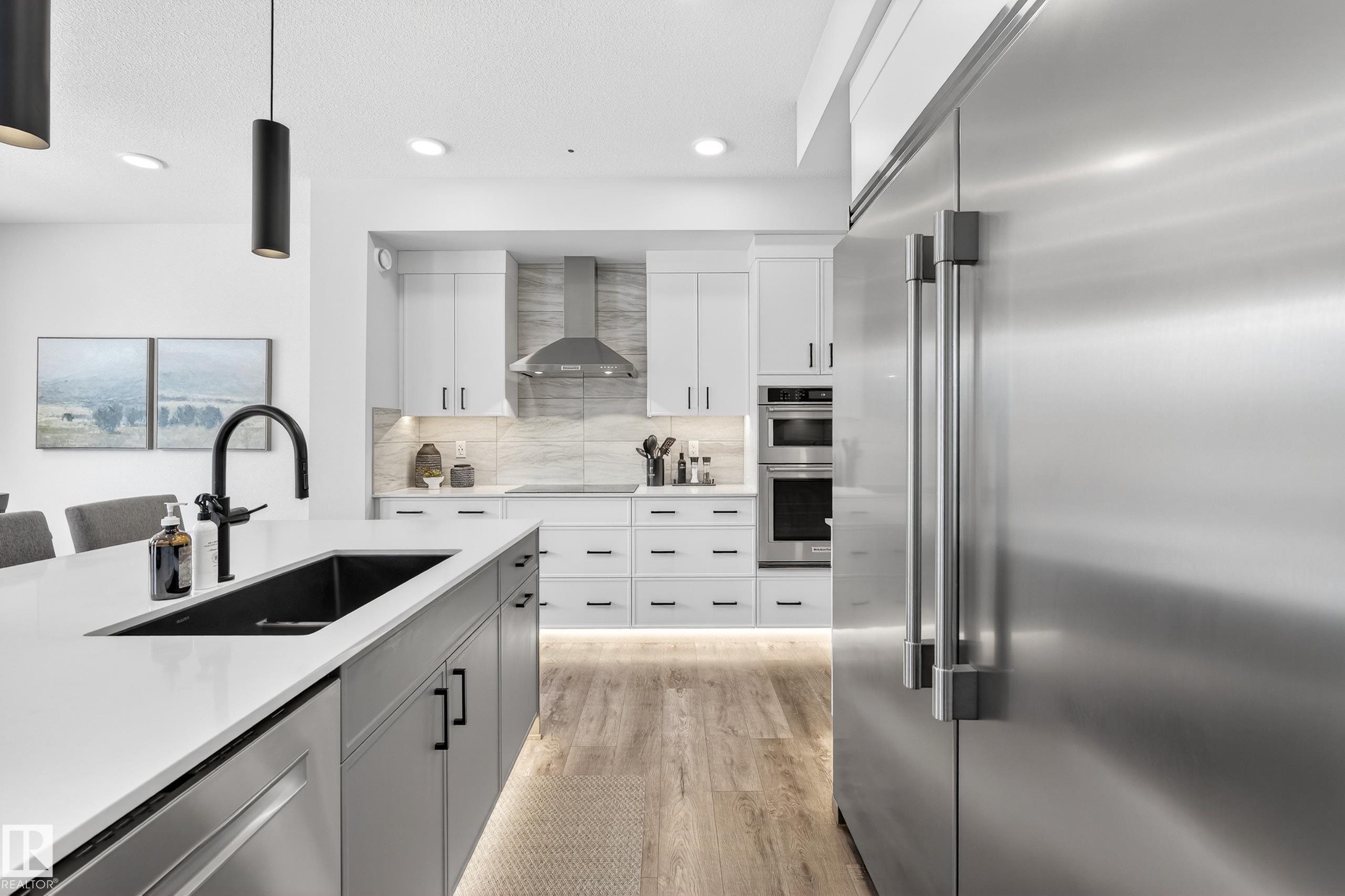 Photo 10 at 1663 Enright Way NW, Edgemont, Edmonton