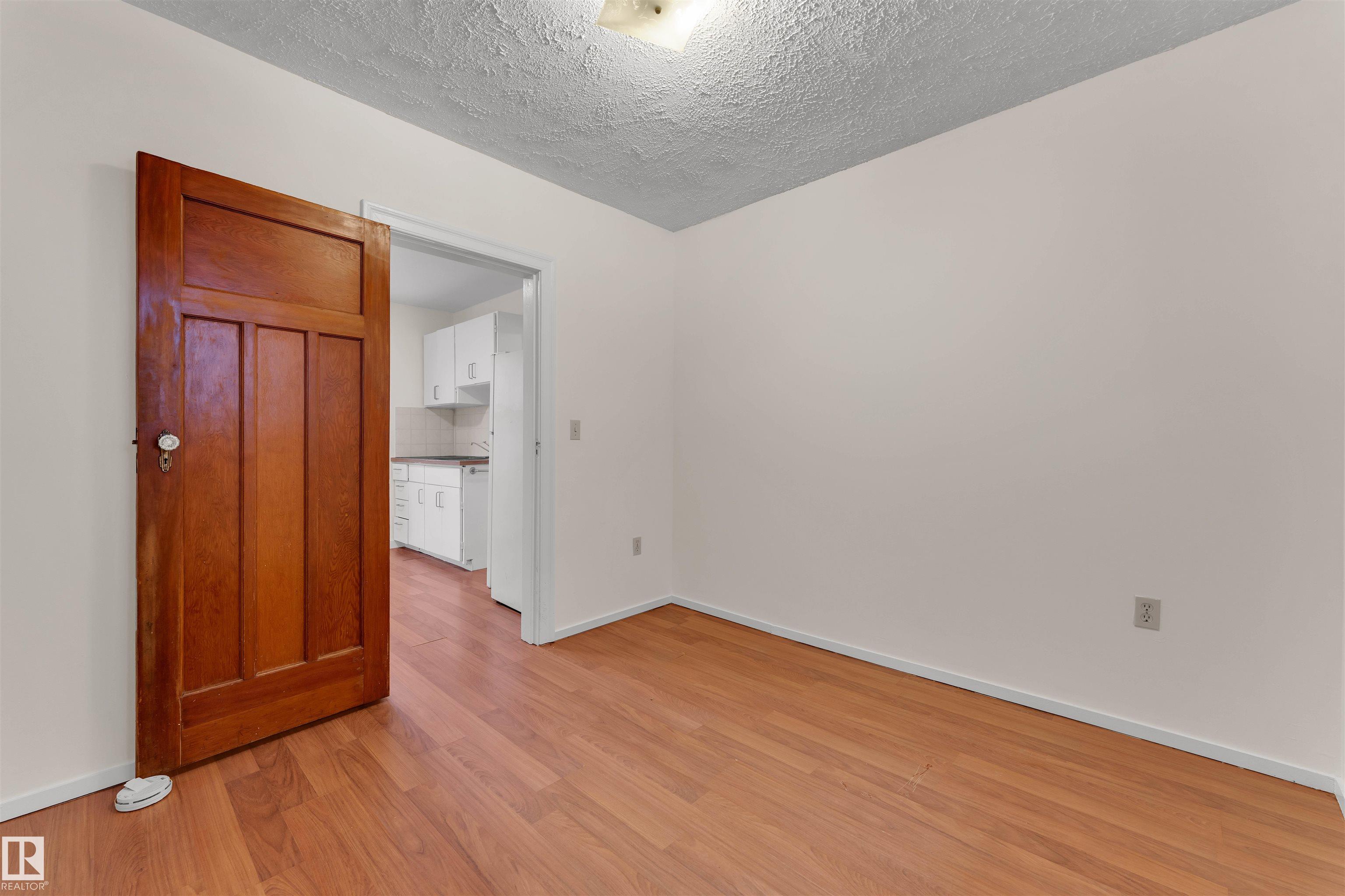 Photo 15 at 10657 64 Avenue NW, Allendale, Edmonton