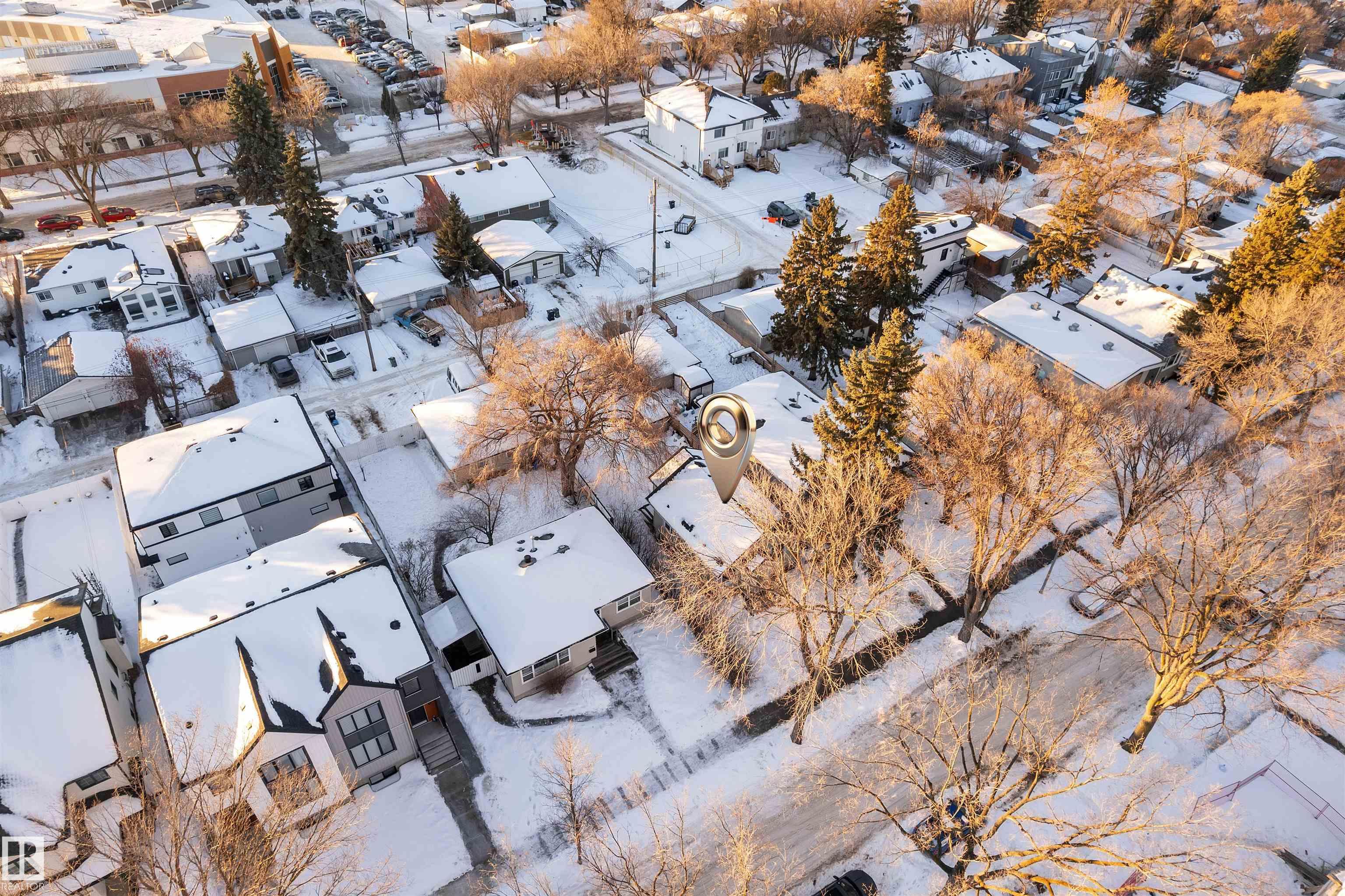 Photo 8 at 10657 64 Avenue NW, Allendale, Edmonton