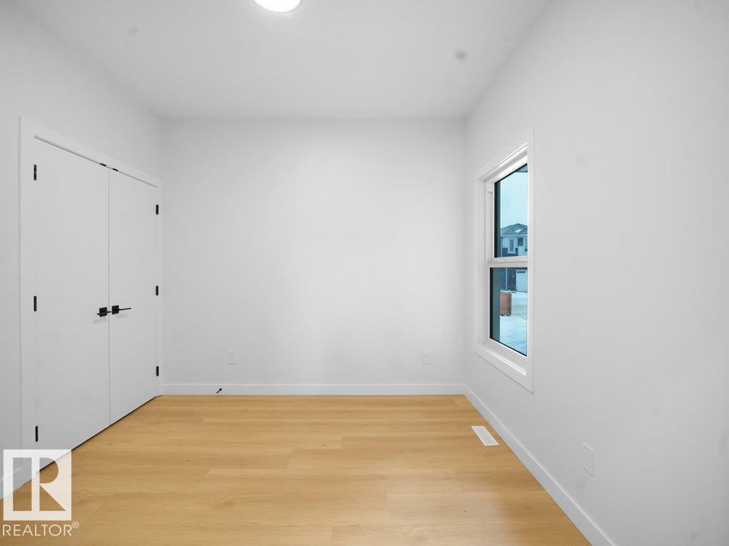 Photo 15 at 3324 Chickadee Drive NW, Starling, Edmonton