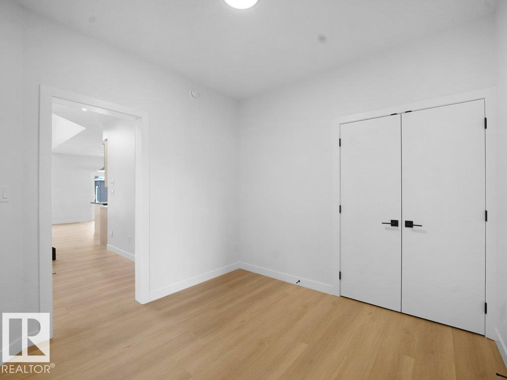 Photo 16 at 3324 Chickadee Drive NW, Starling, Edmonton