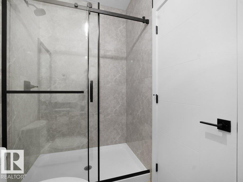 Photo 18 at 3324 Chickadee Drive NW, Starling, Edmonton