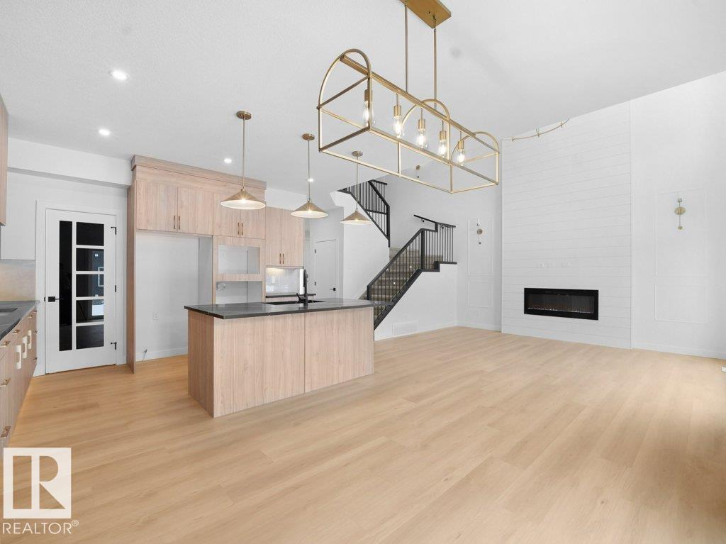 Photo 34 at 3324 Chickadee Drive NW, Starling, Edmonton