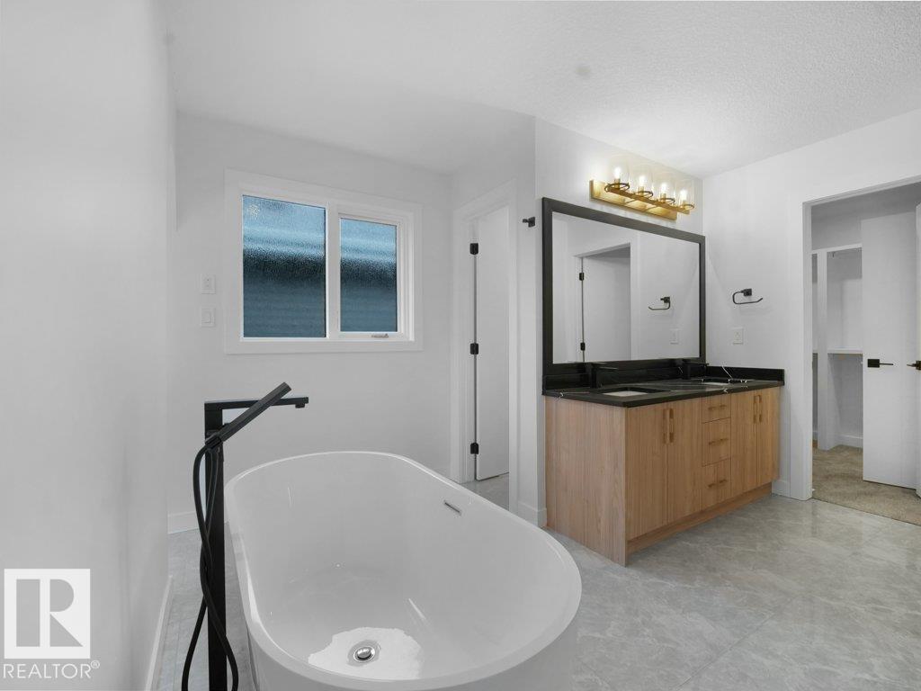 Photo 44 at 3324 Chickadee Drive NW, Starling, Edmonton