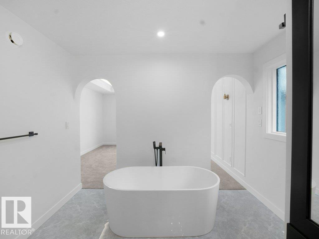 Photo 46 at 3324 Chickadee Drive NW, Starling, Edmonton