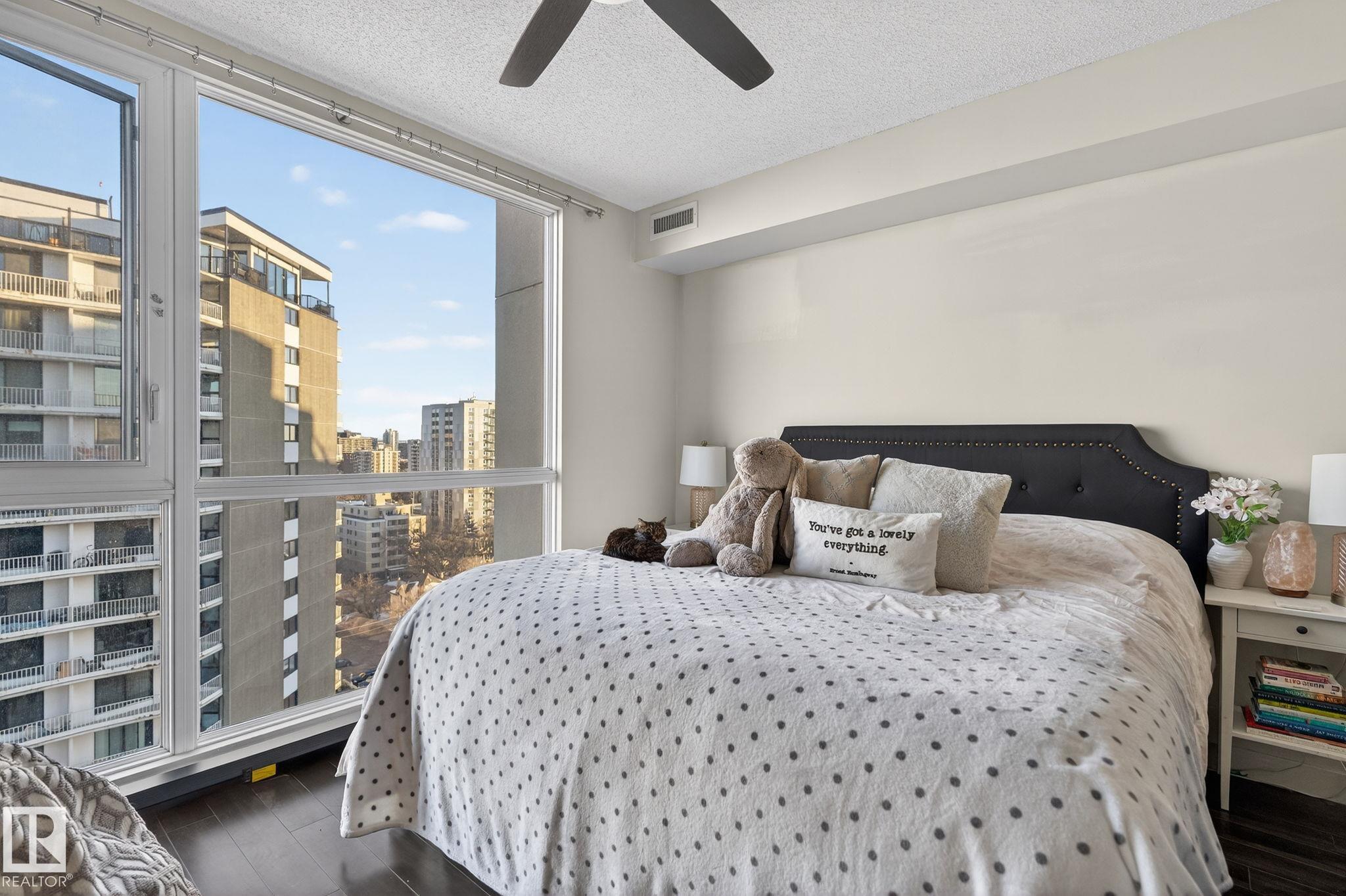 Photo 16 at 1404 - 10046 117 Street NW, Wîhkwêntôwin, Edmonton