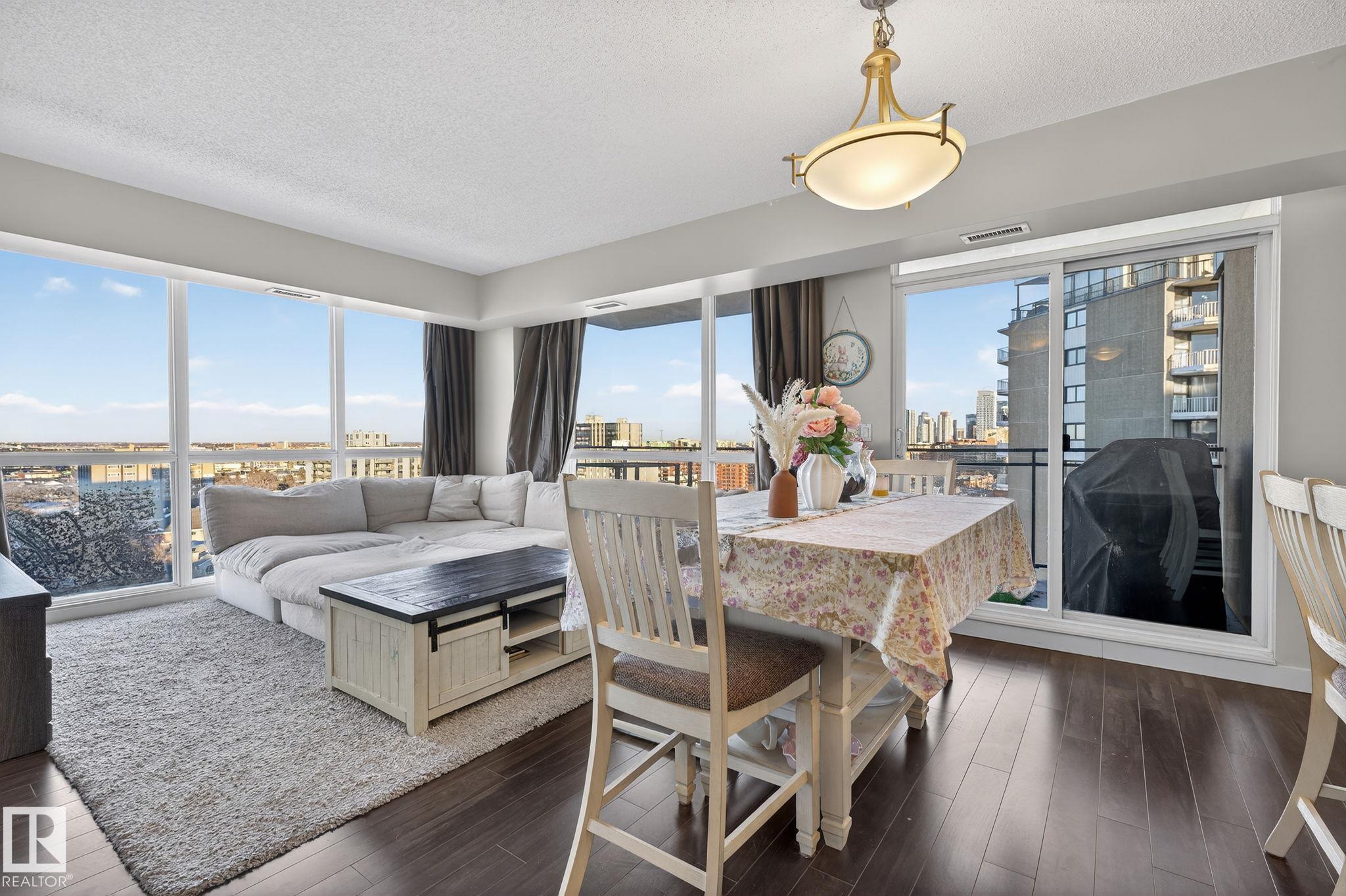 Photo 8 at 1404 - 10046 117 Street NW, Wîhkwêntôwin, Edmonton