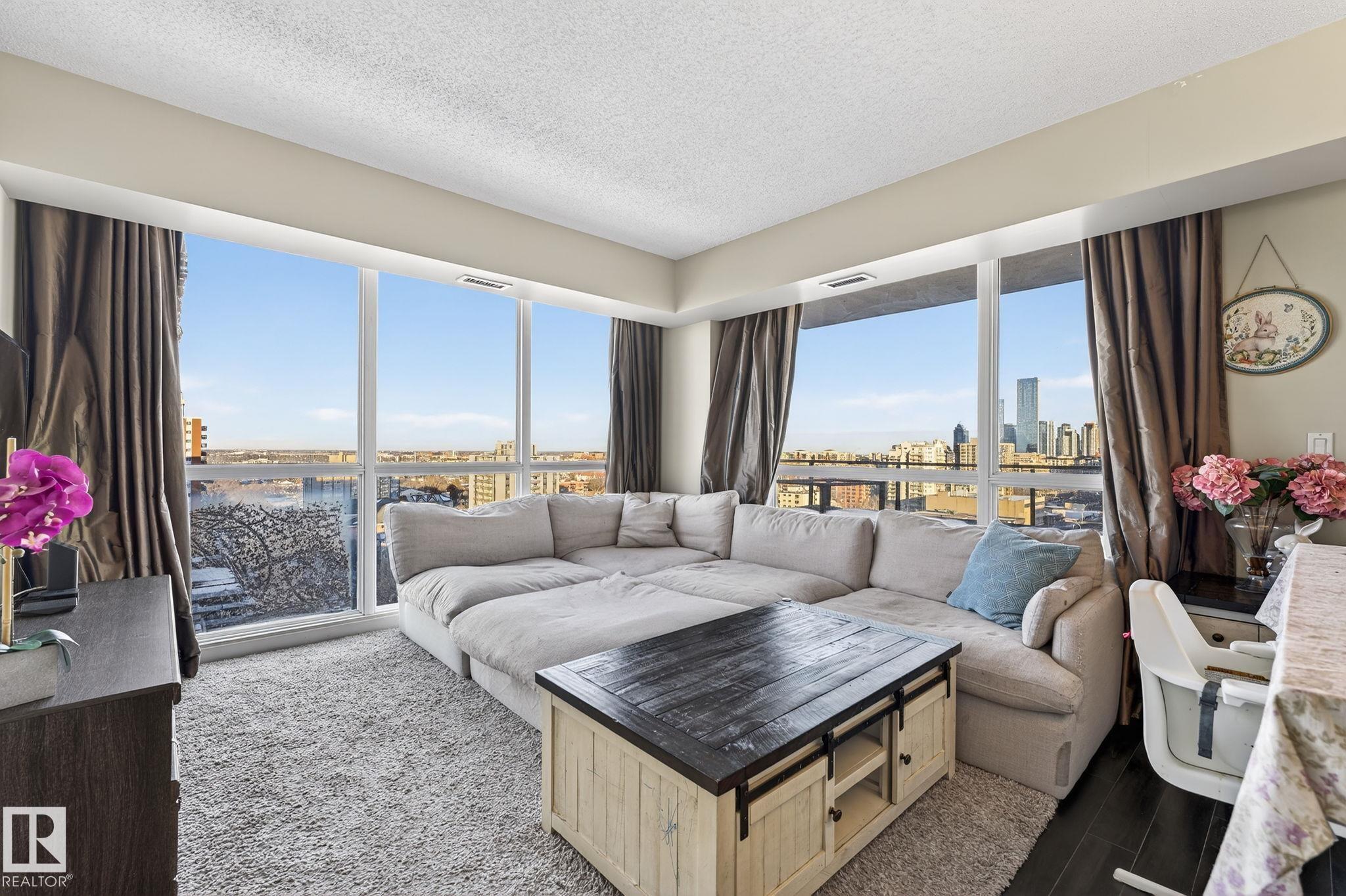 Photo 9 at 1404 - 10046 117 Street NW, Wîhkwêntôwin, Edmonton