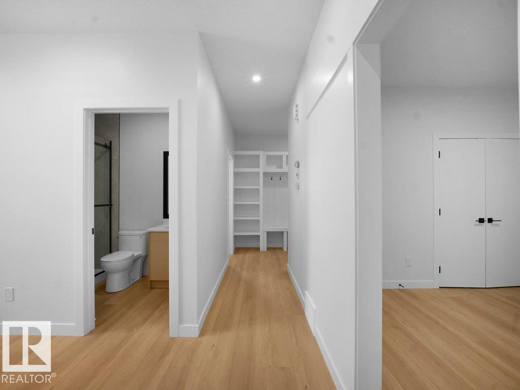 Photo 15 at 3328 Chickadee Drive NW, Starling, Edmonton