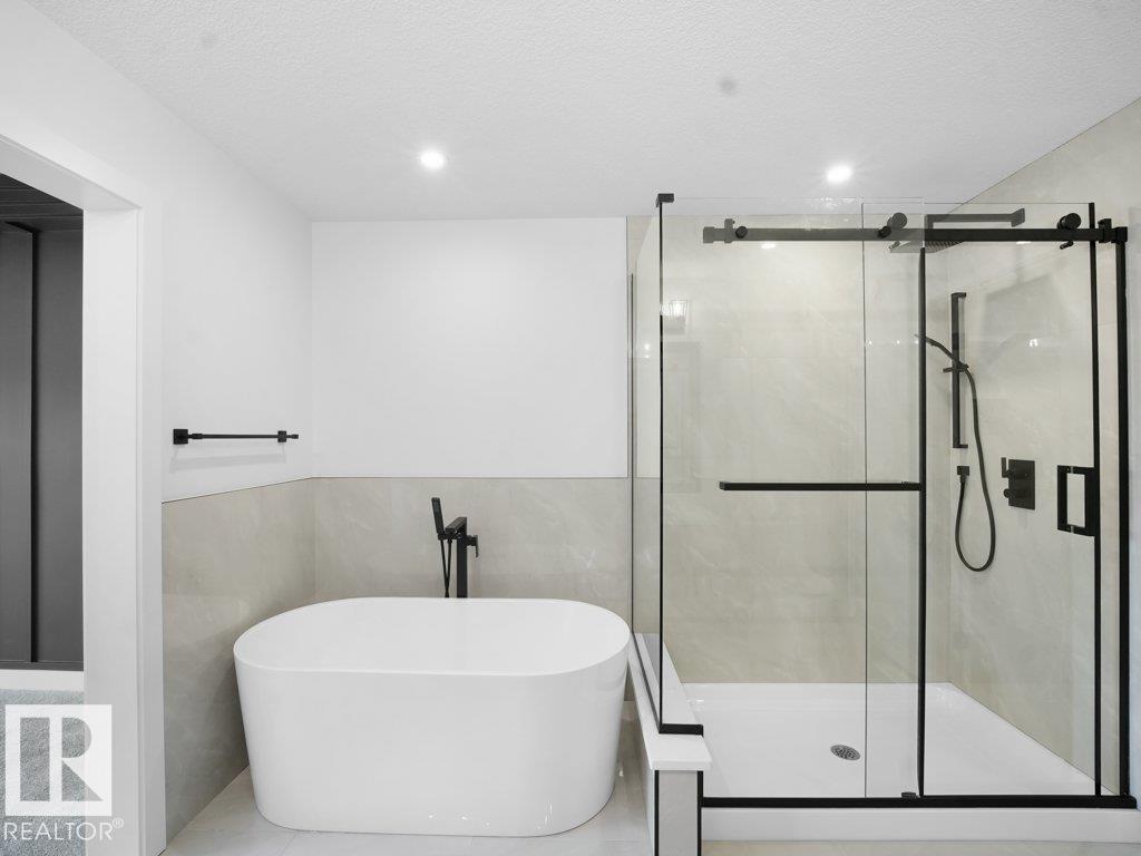 Photo 42 at 3328 Chickadee Drive NW, Starling, Edmonton