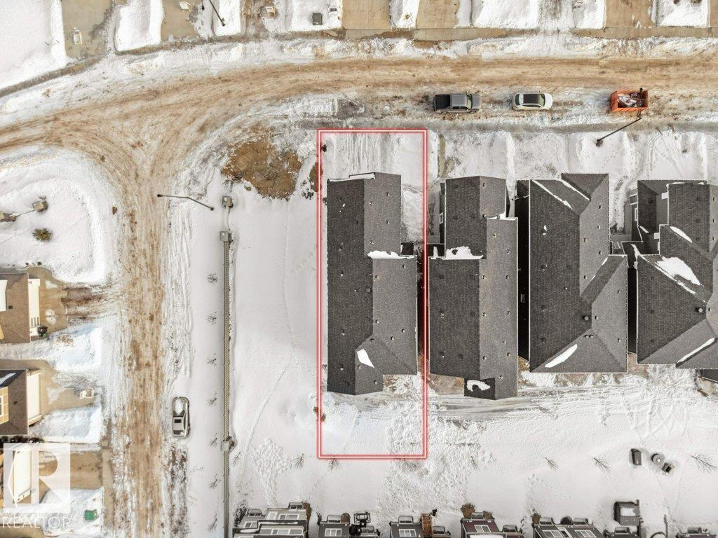 Photo 8 at 3328 Chickadee Drive NW, Starling, Edmonton