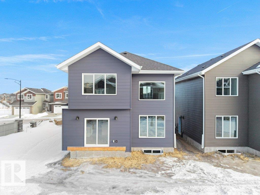 Photo 9 at 3328 Chickadee Drive NW, Starling, Edmonton