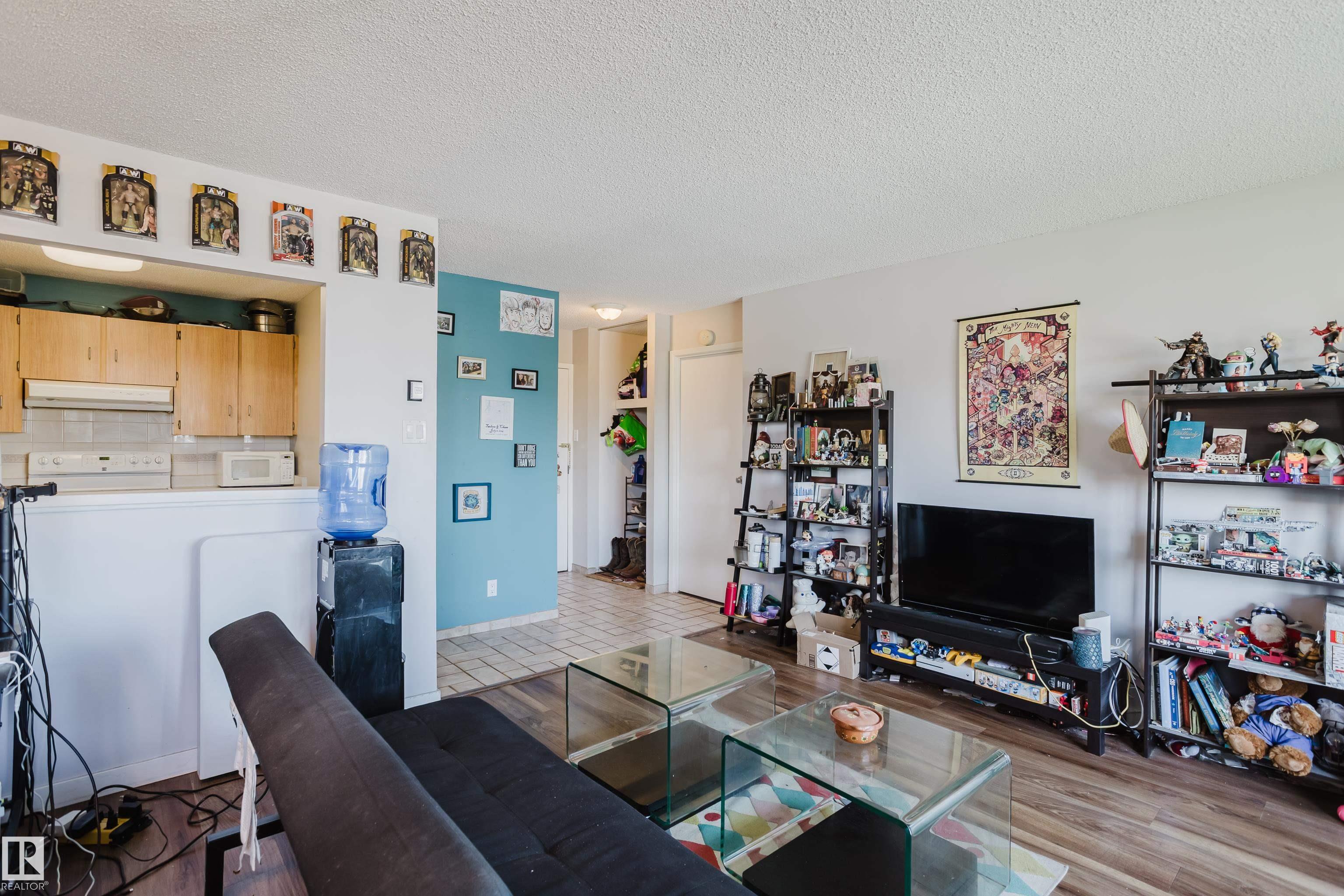 Photo 41 at 903 - 9916 113 Street NW, Wîhkwêntôwin, Edmonton