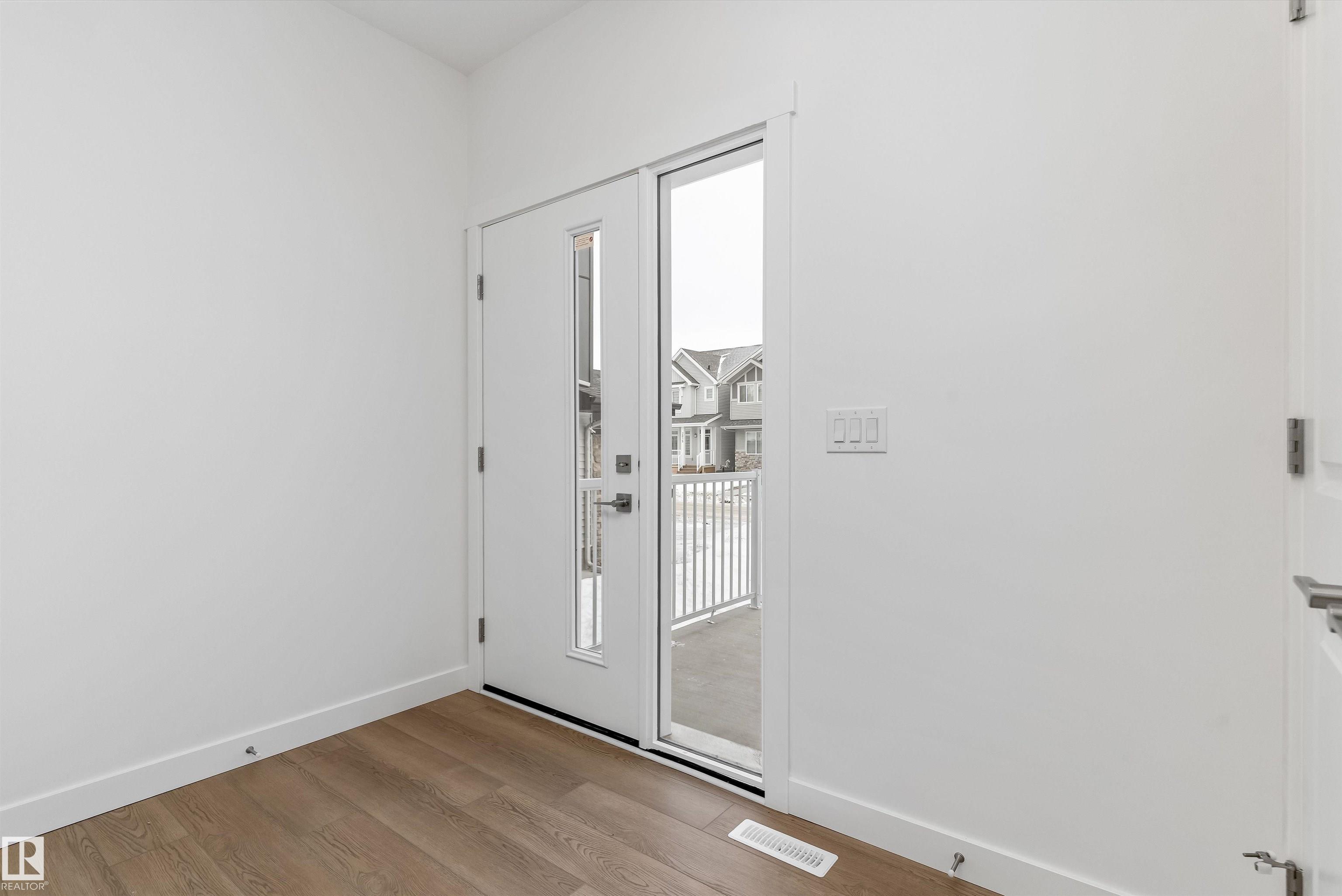 2728 194 Street NW, The Uplands, Edmonton