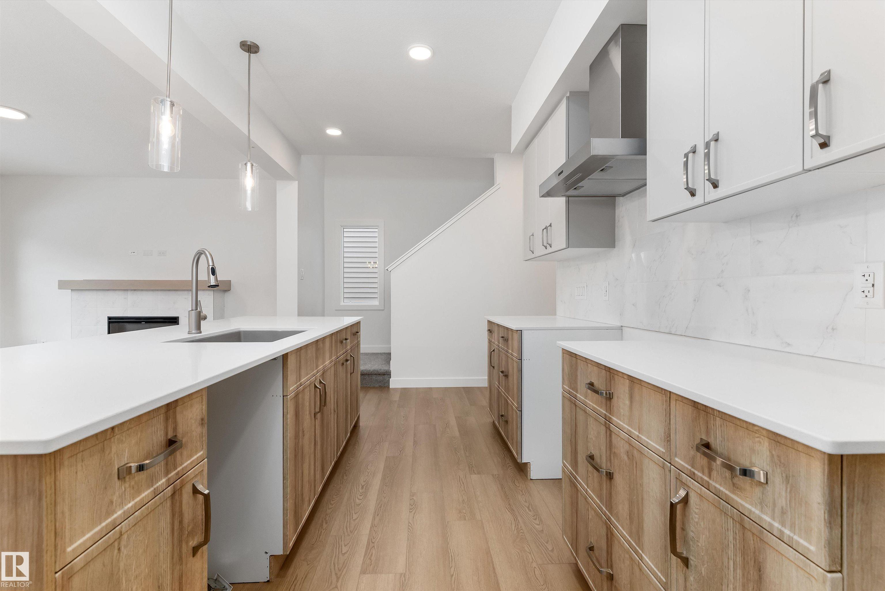 Photo 8 at 2728 194 Street NW, The Uplands, Edmonton