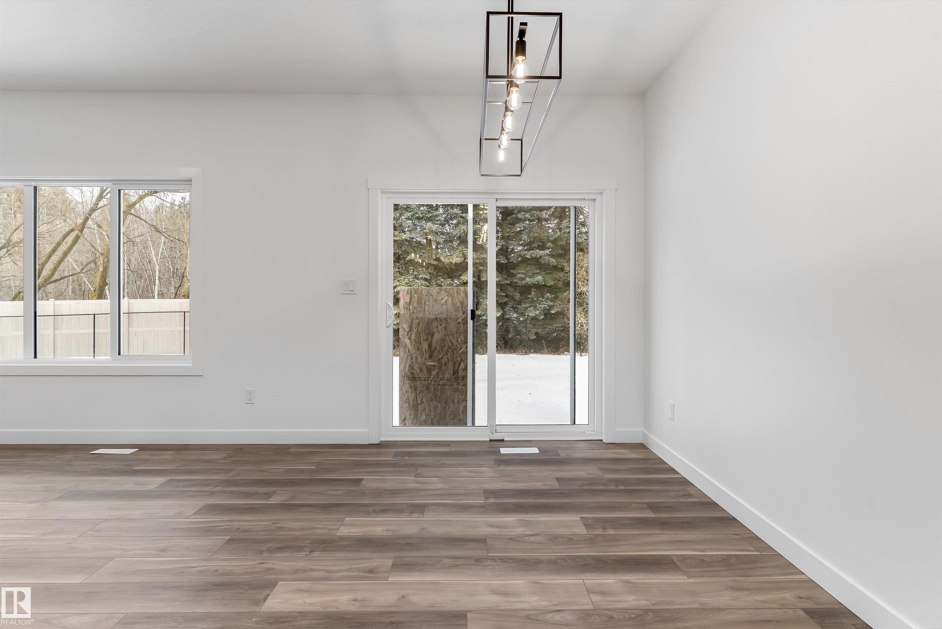 Photo 10 at 4236 208 Street NW, Edgemont, Edmonton