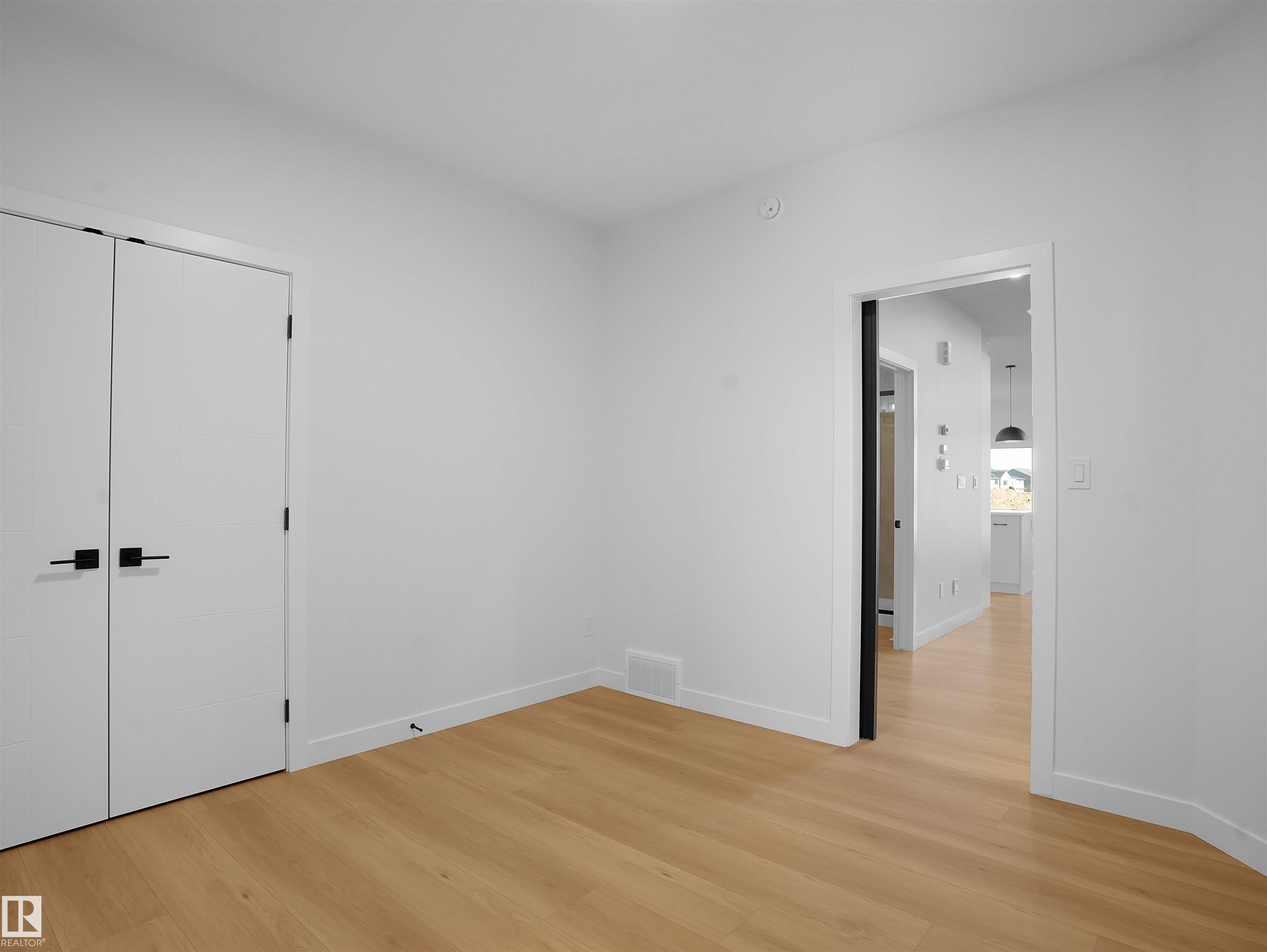 Photo 19 at 1441 Osprey crest NW, Hawks Ridge, Edmonton