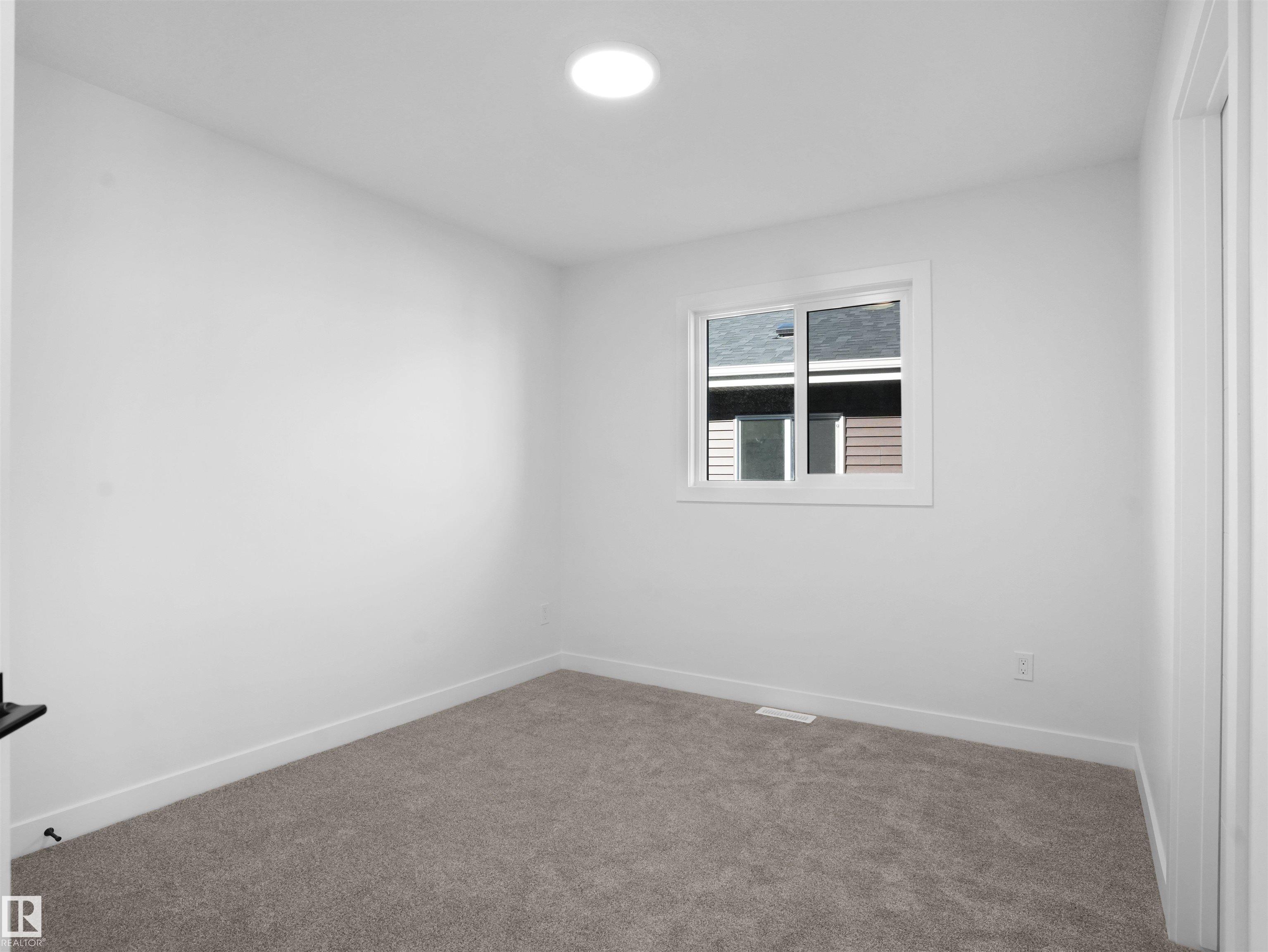 Photo 27 at 1441 Osprey crest NW, Hawks Ridge, Edmonton