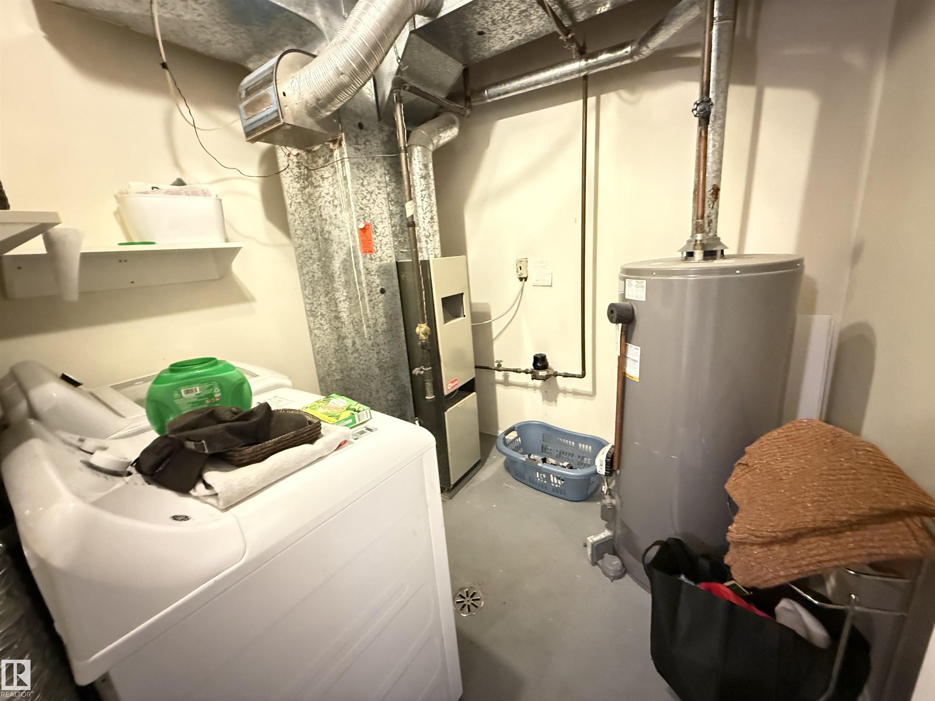 Photo 15 at 7810 91 Street NW, King Edward Park, Edmonton