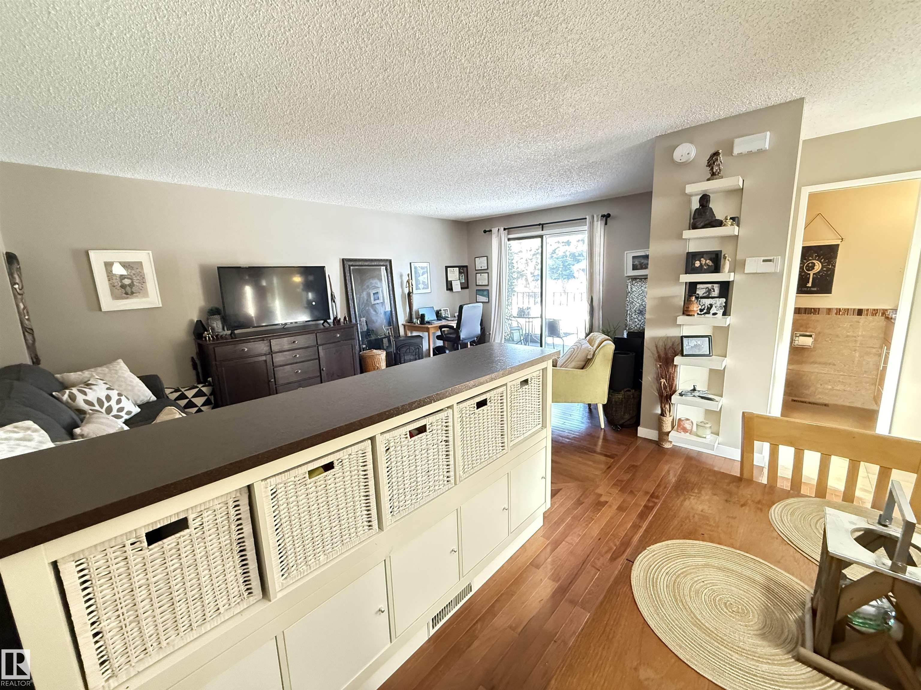 Photo 7 at 7810 91 Street NW, King Edward Park, Edmonton