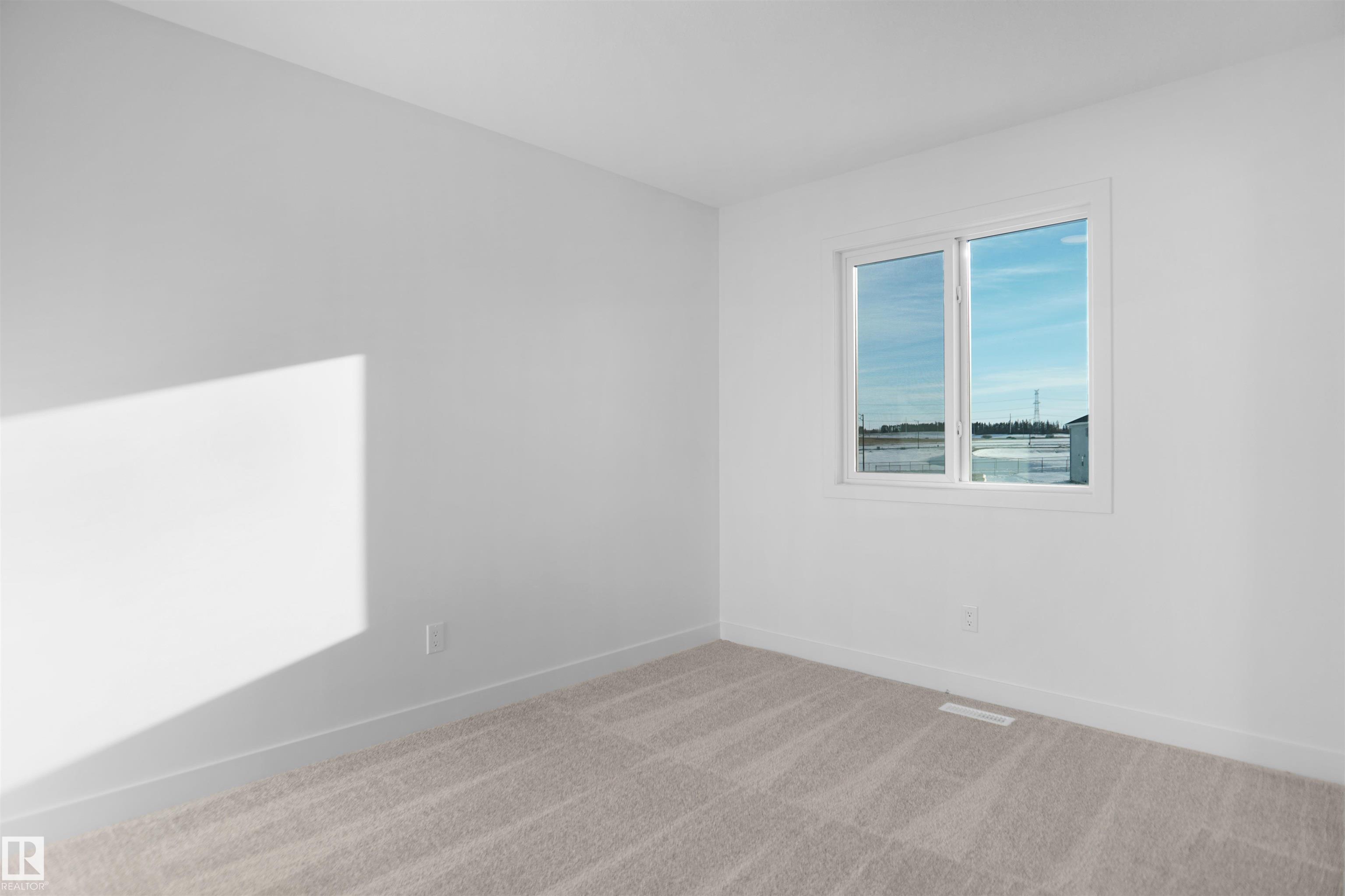 Photo 23 at 903 19 Avenue NW, Aster, Edmonton