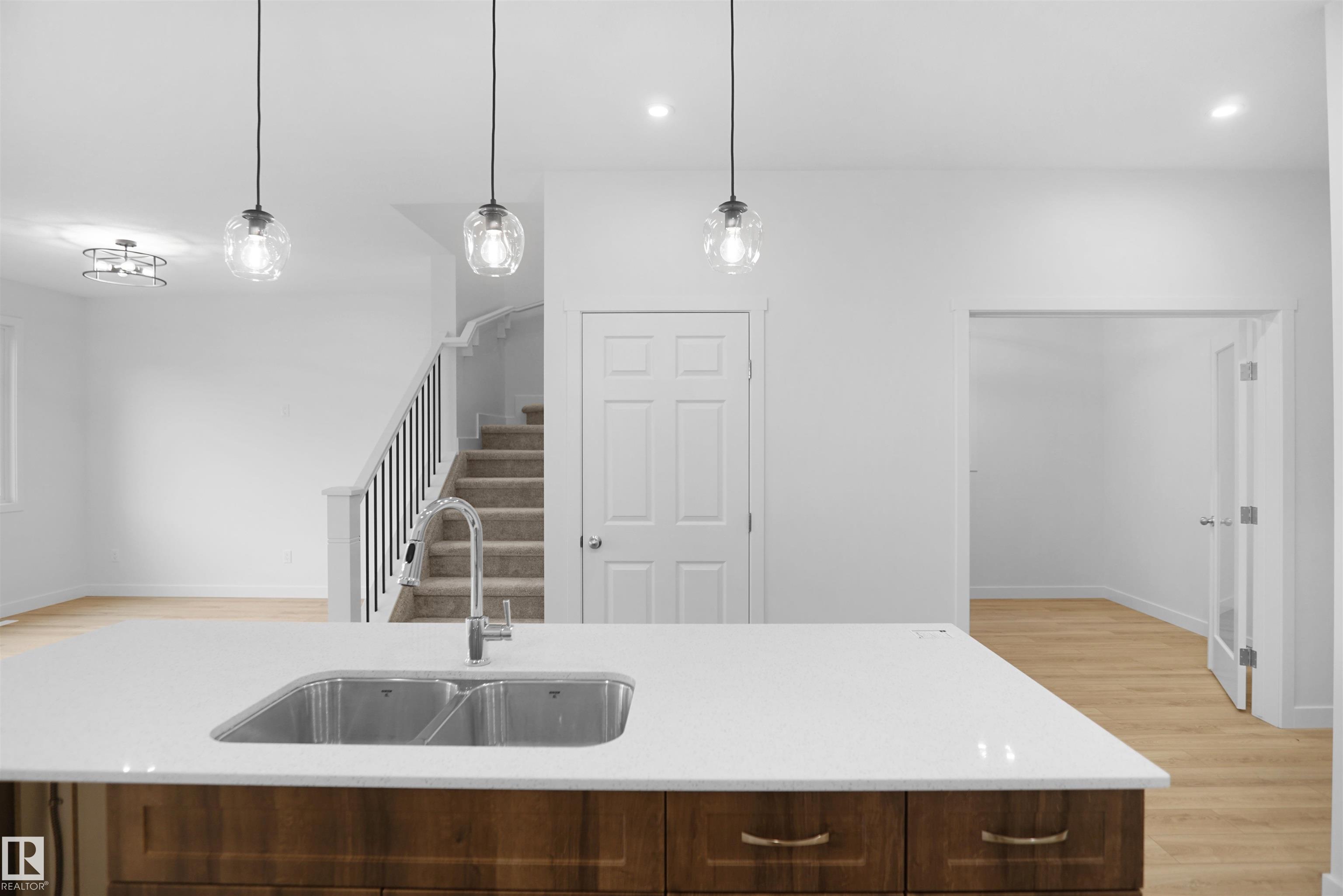 Photo 13 at 3412 122 Street SW, Desrochers Area, Edmonton