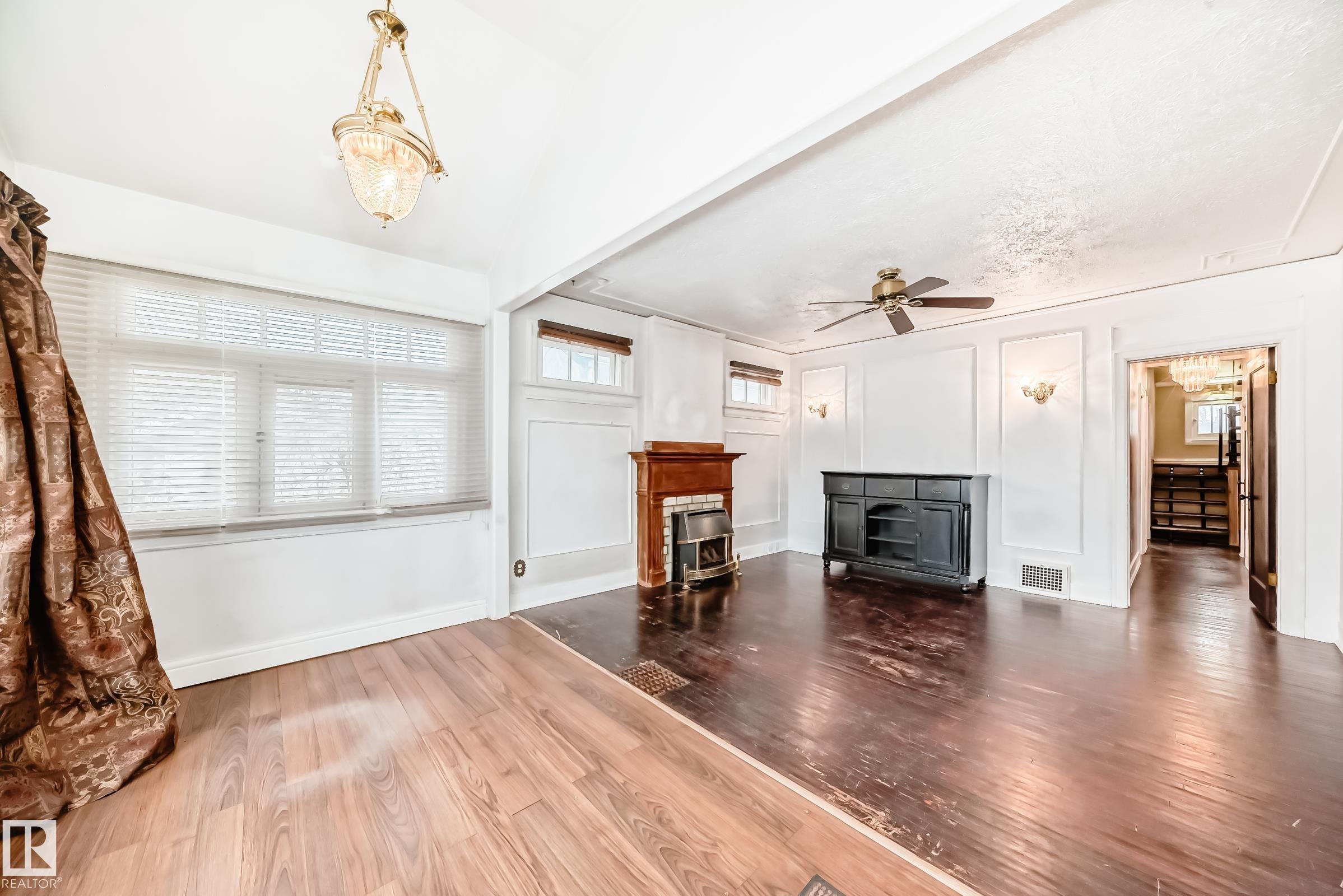 Photo 11 at 11619 96 Street NW, Alberta Avenue, Edmonton