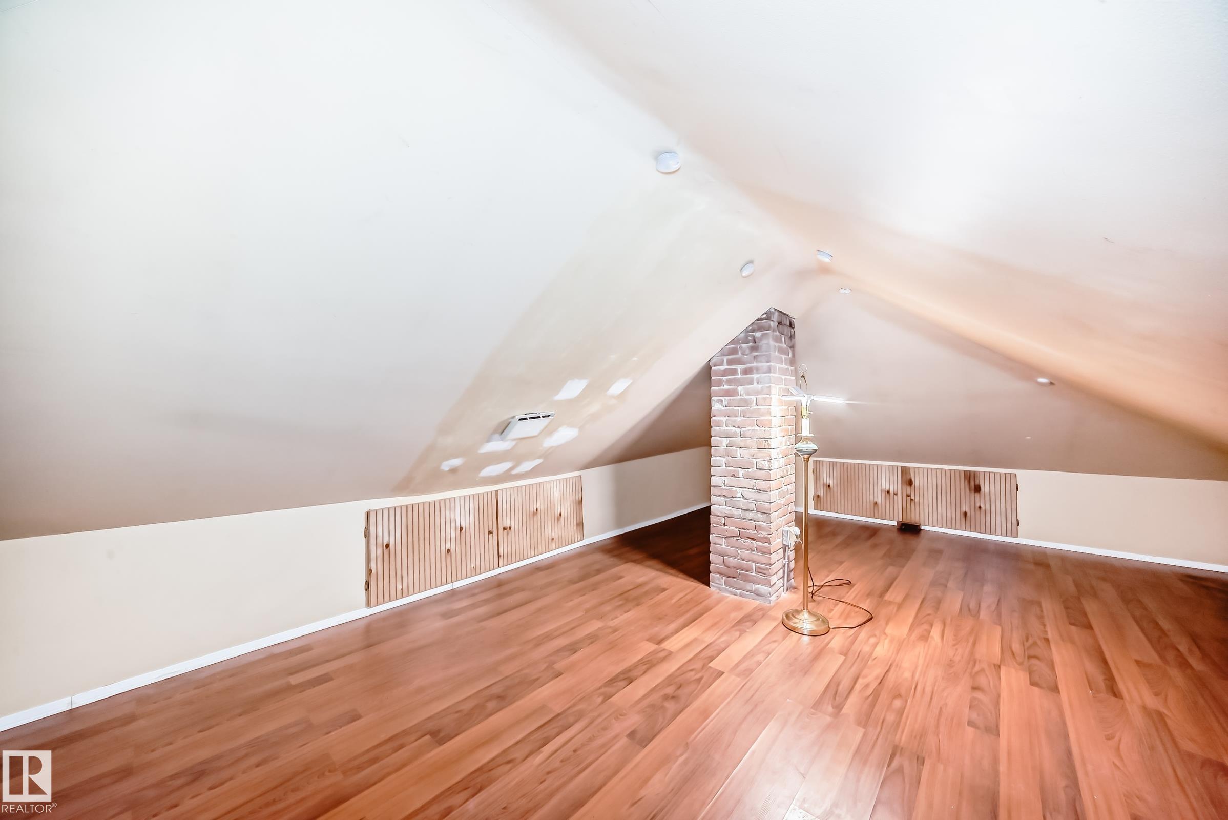 Photo 24 at 11619 96 Street NW, Alberta Avenue, Edmonton