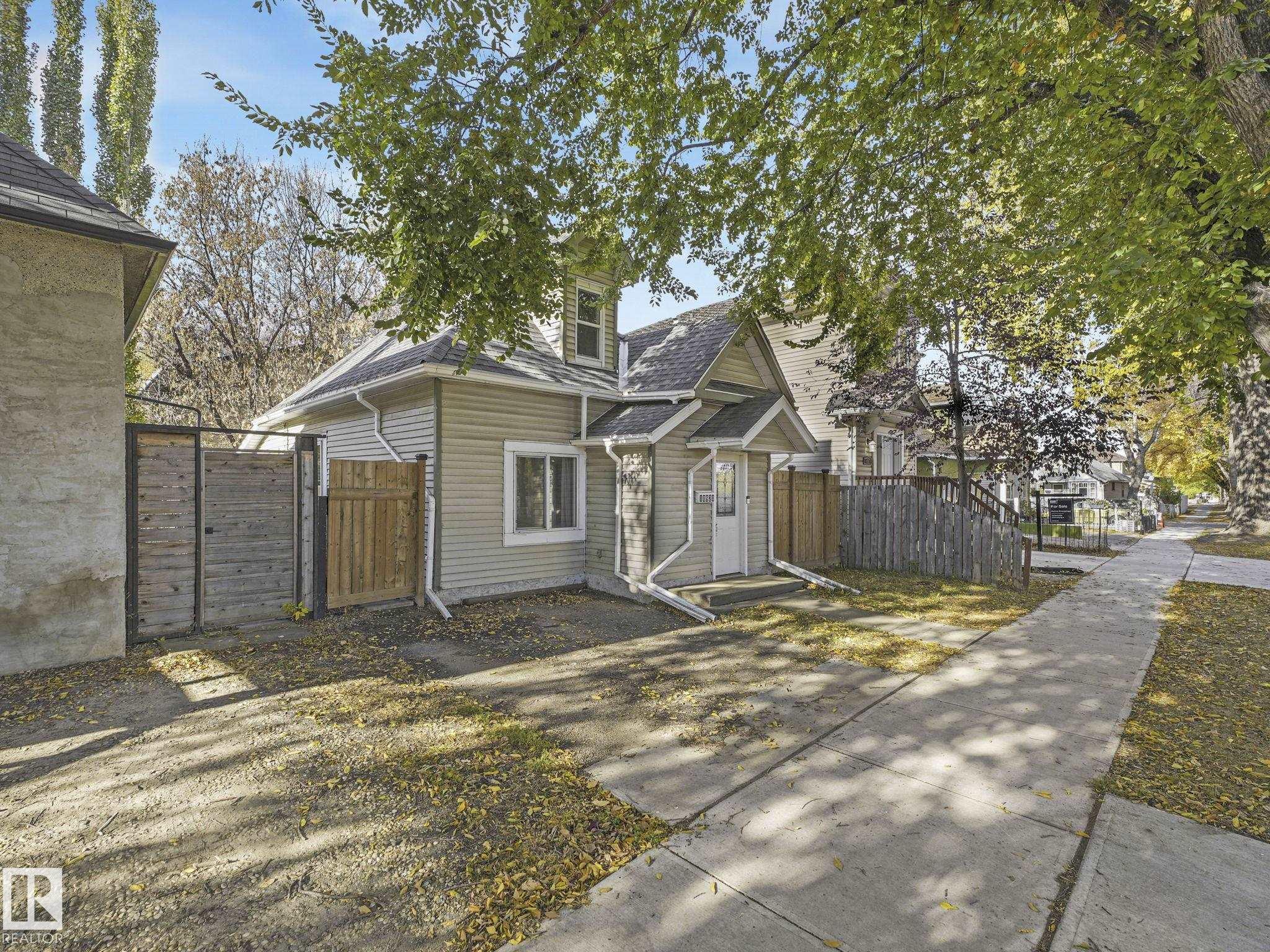 Photo 15 at 10920 92 Street NW, Mccauley, Edmonton