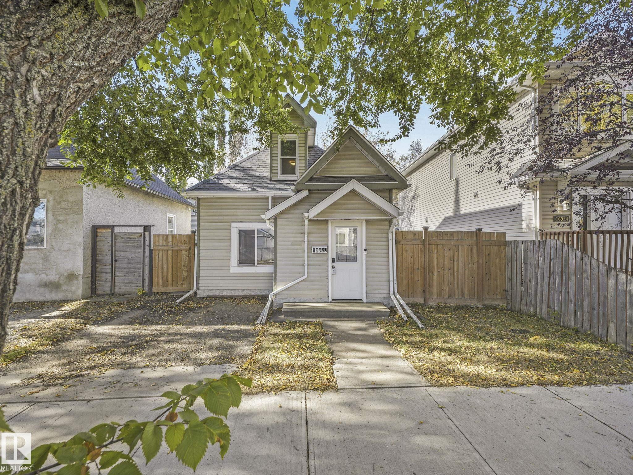 Photo 17 at 10920 92 Street NW, Mccauley, Edmonton