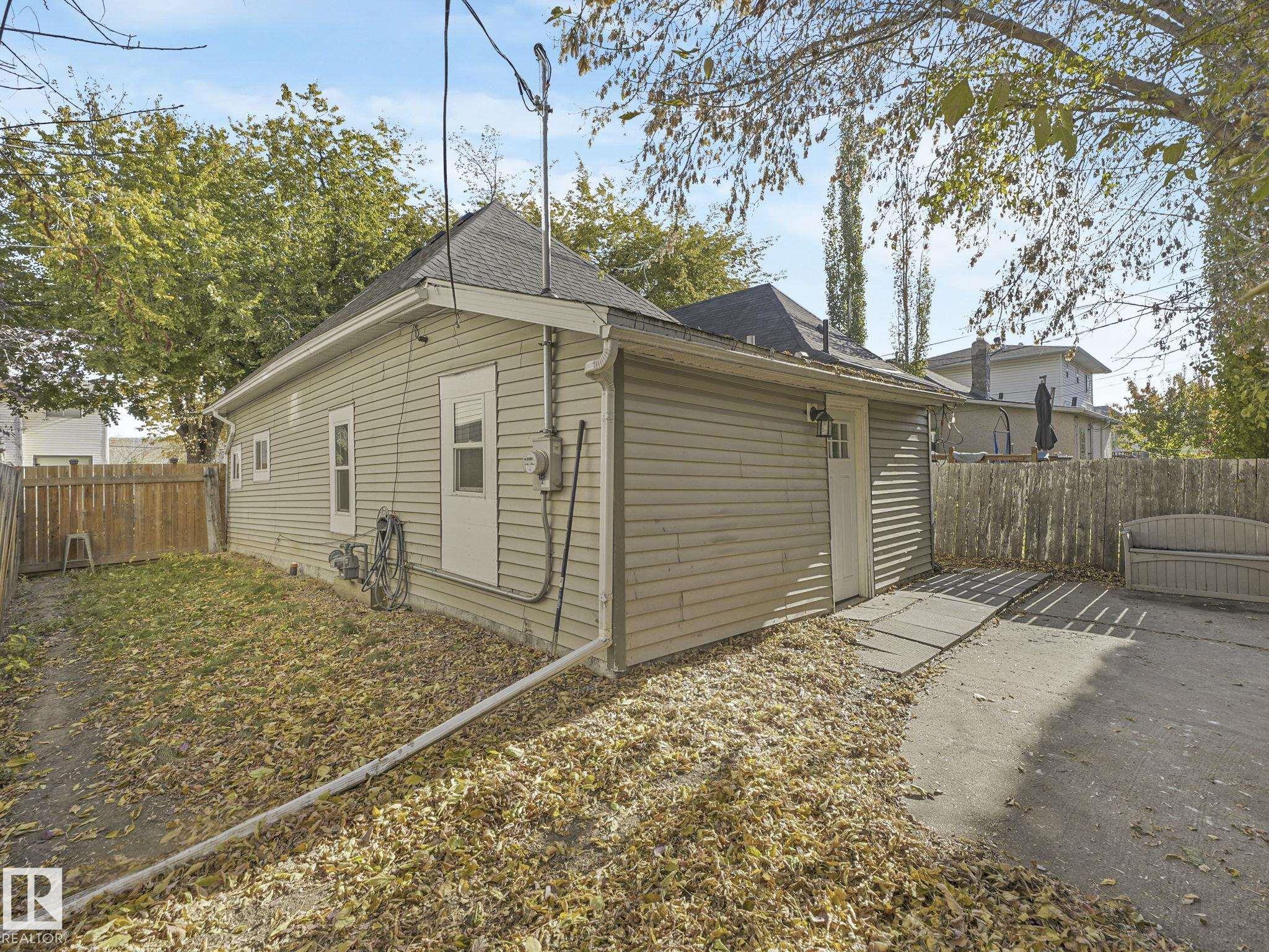 Photo 20 at 10920 92 Street NW, Mccauley, Edmonton