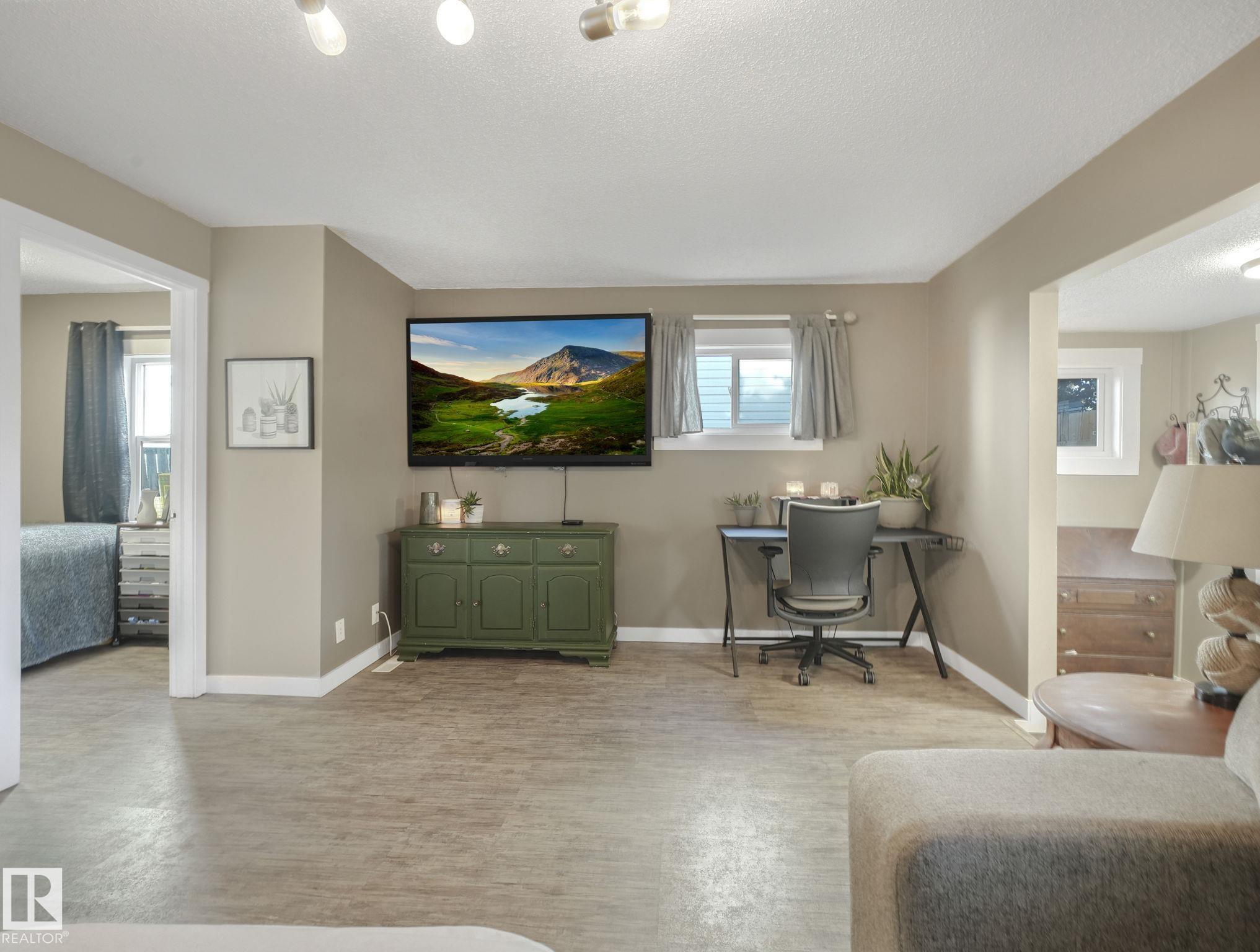 Photo 28 at 10920 92 Street NW, Mccauley, Edmonton