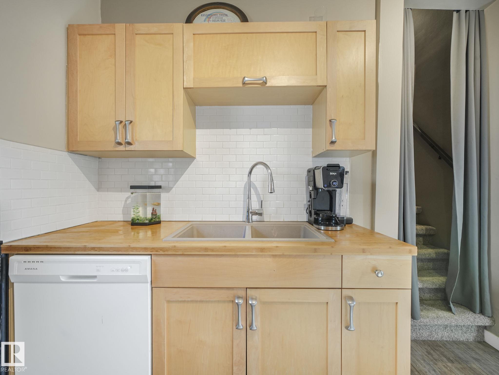 Photo 34 at 10920 92 Street NW, Mccauley, Edmonton