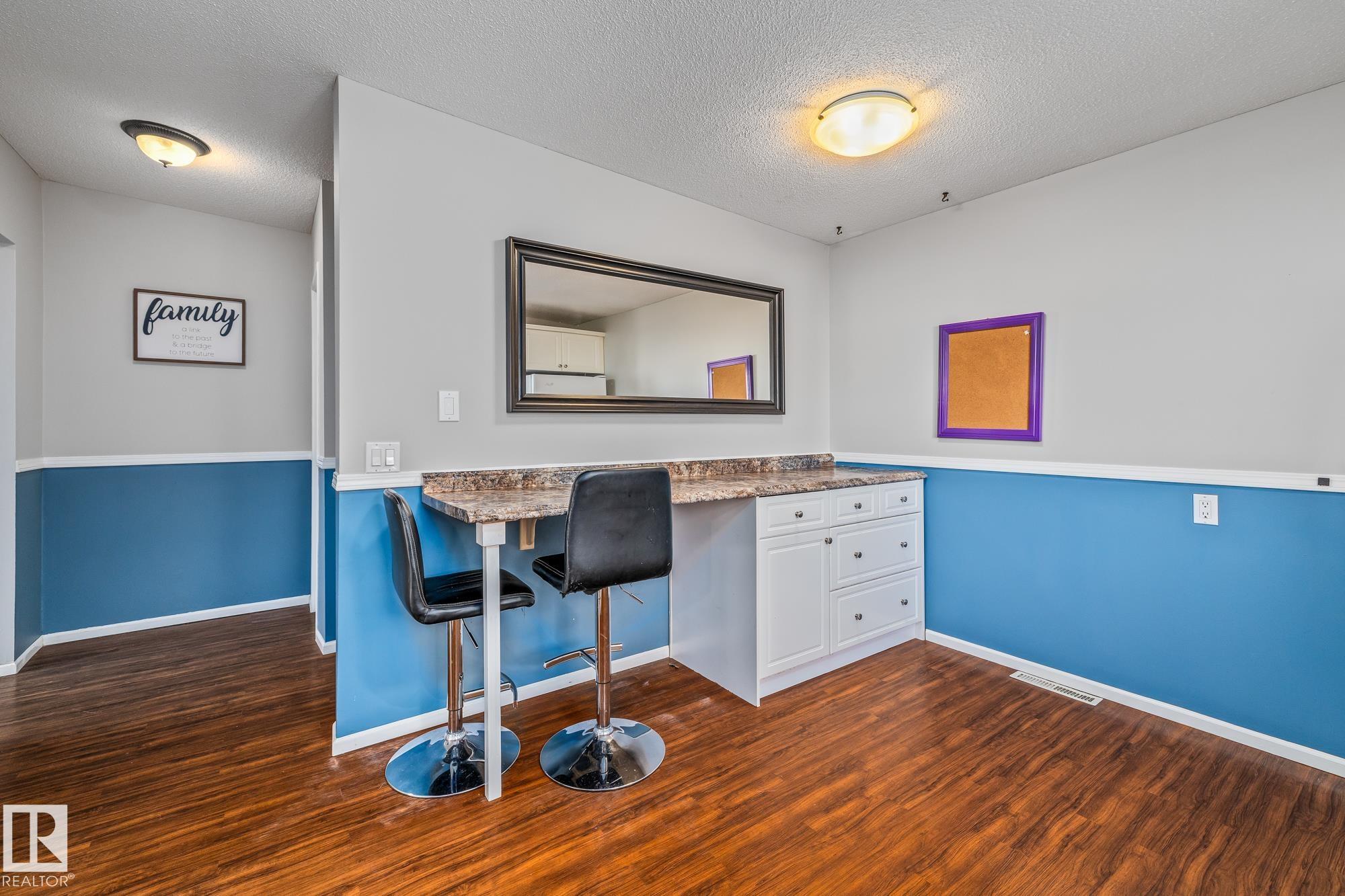 Photo 14 at 4 Gravenhurst Crescent, Glen Allan, Sherwood Park