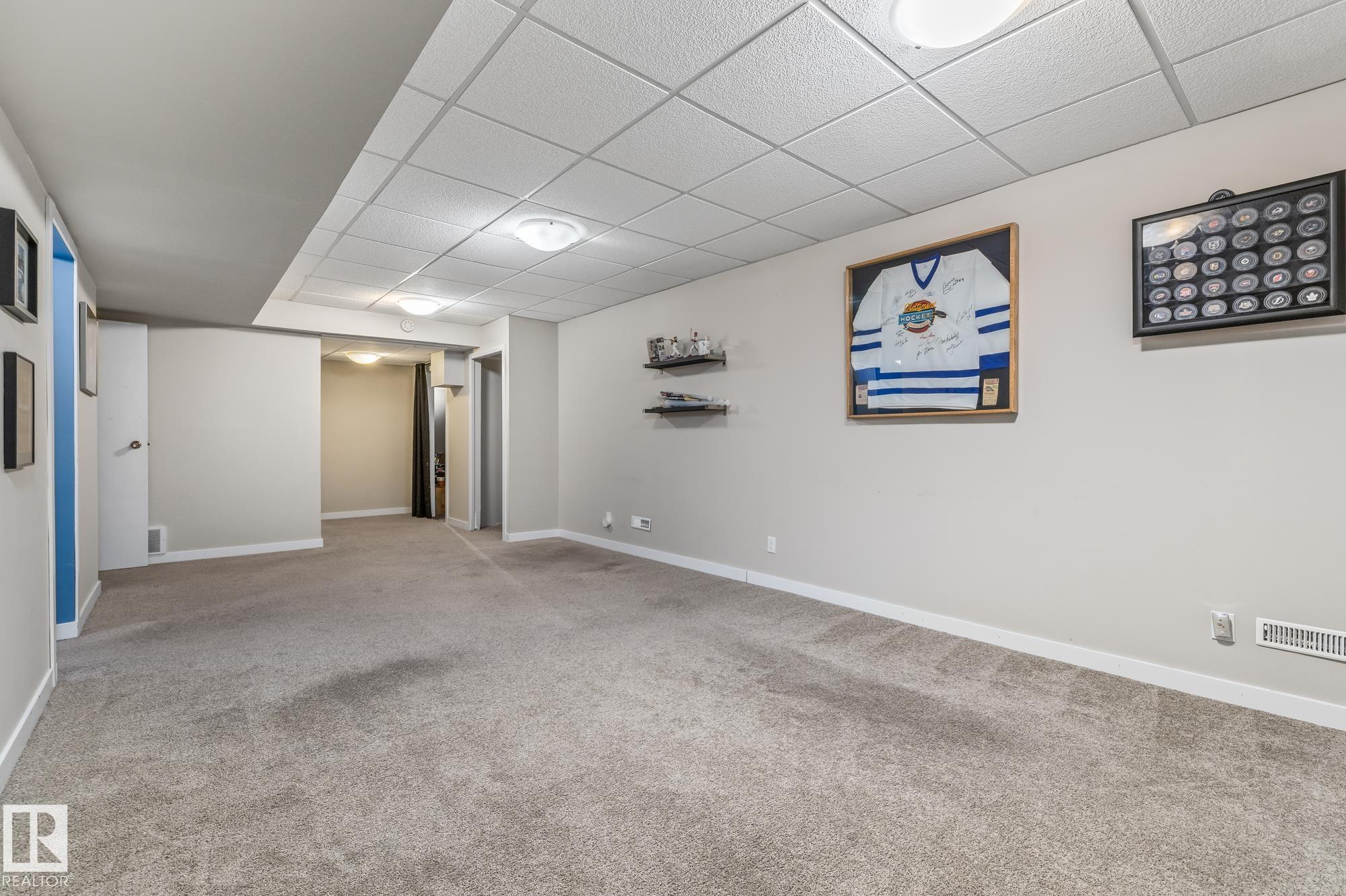 Photo 25 at 4 Gravenhurst Crescent, Glen Allan, Sherwood Park