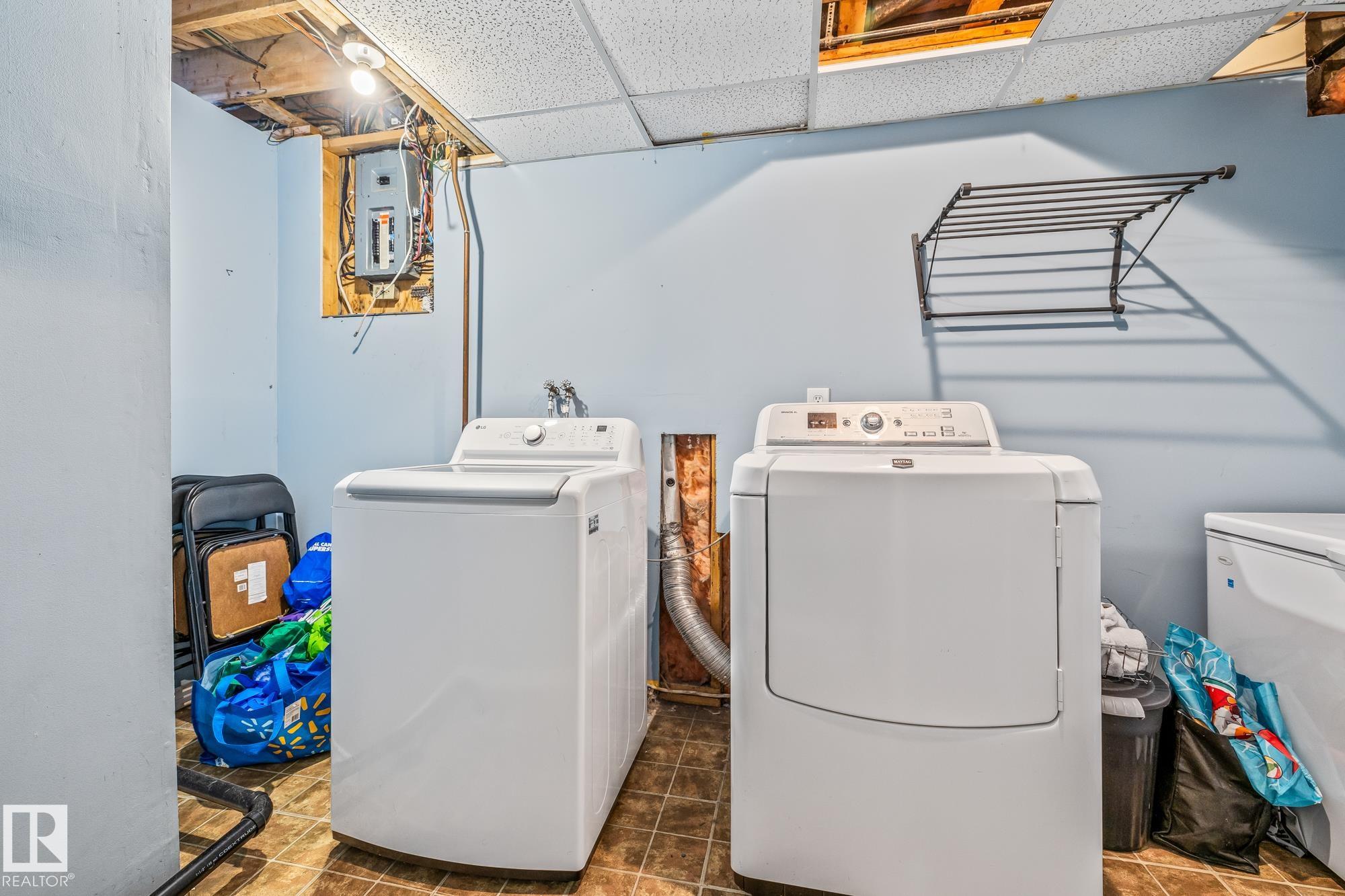 Photo 30 at 4 Gravenhurst Crescent, Glen Allan, Sherwood Park