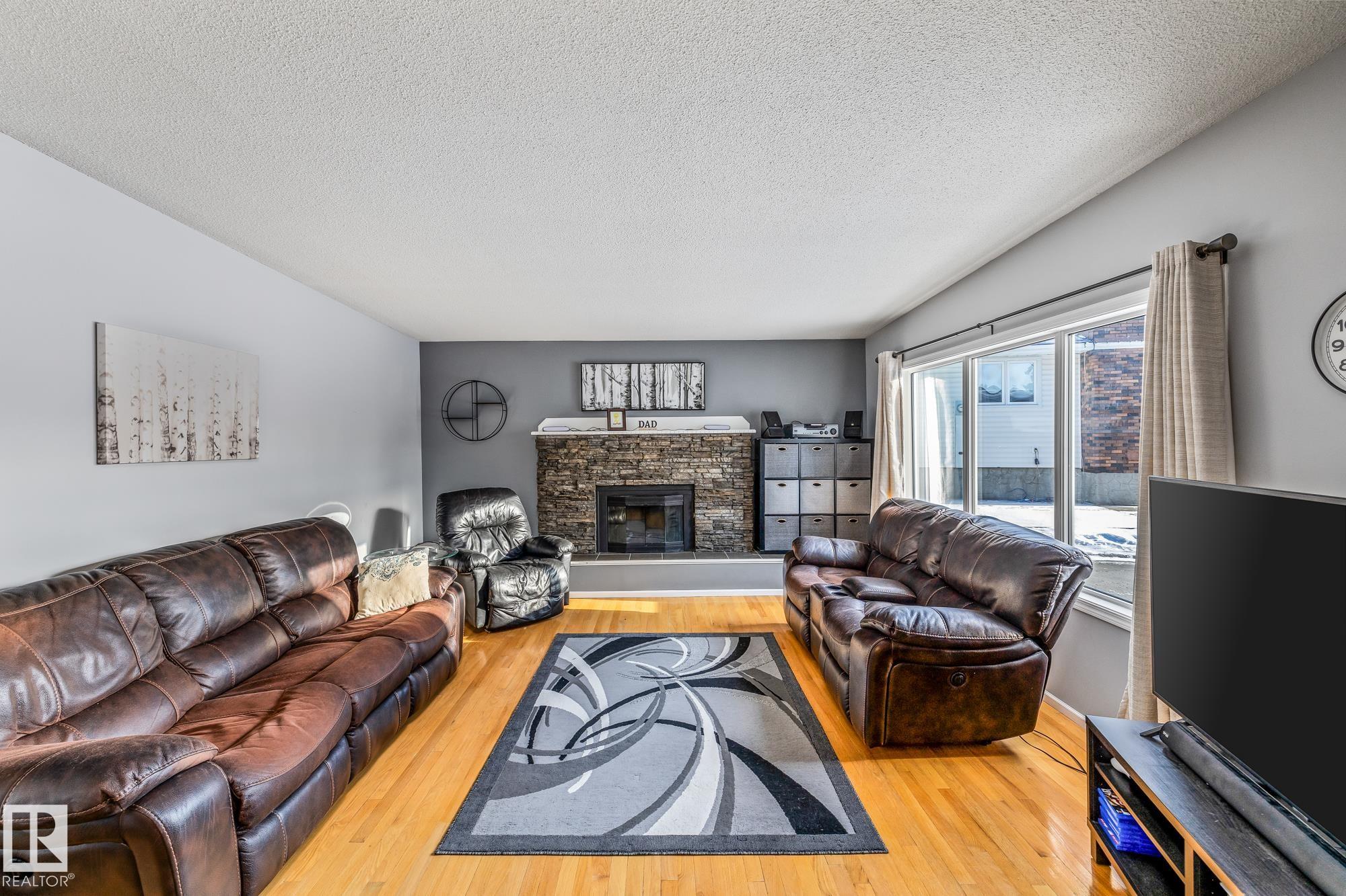 4 Gravenhurst Crescent, Glen Allan, Sherwood Park