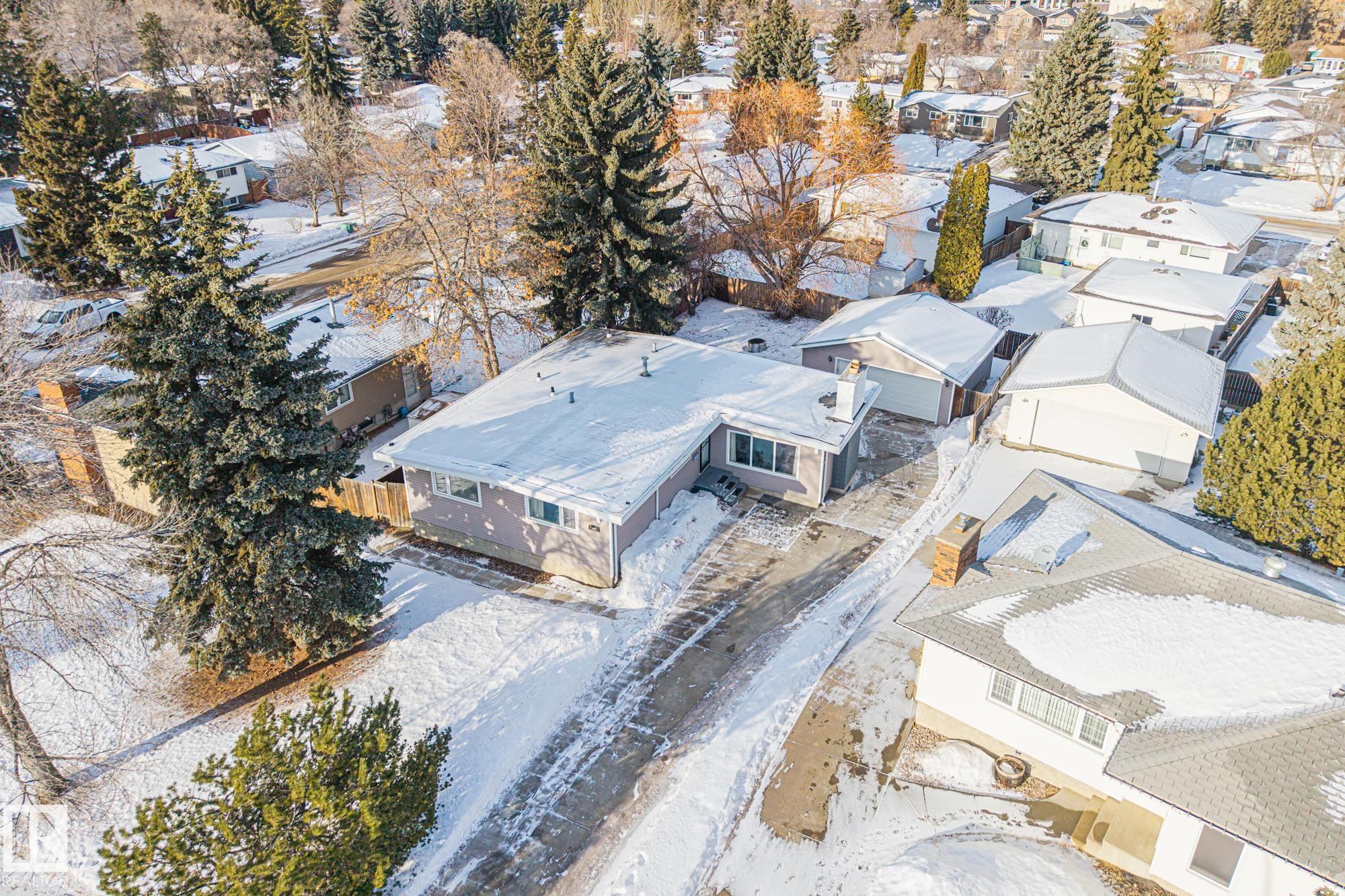 Photo 41 at 4 Gravenhurst Crescent, Glen Allan, Sherwood Park