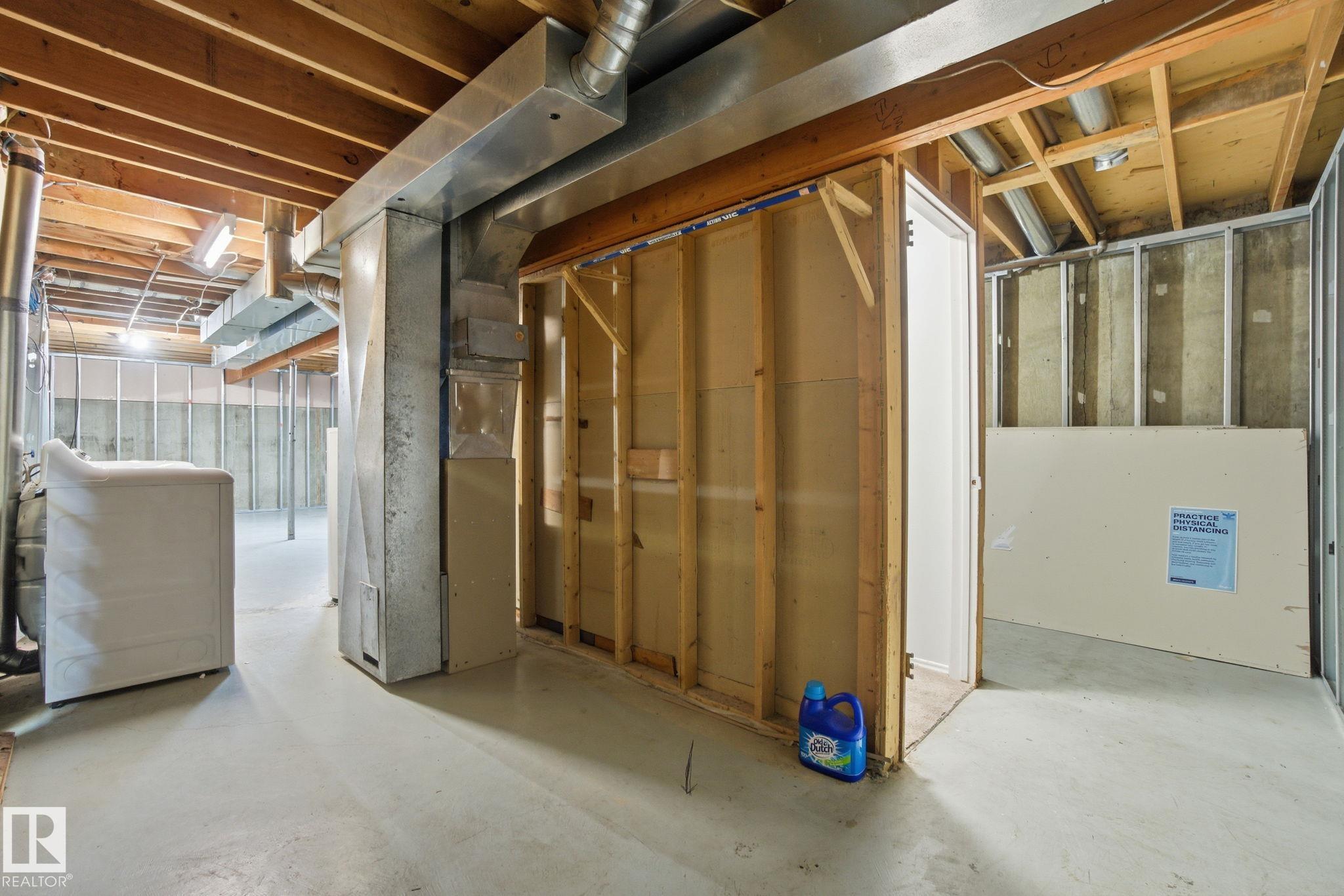 Photo 13 at 1130 Knottwood Road E NW, Ekota, Edmonton