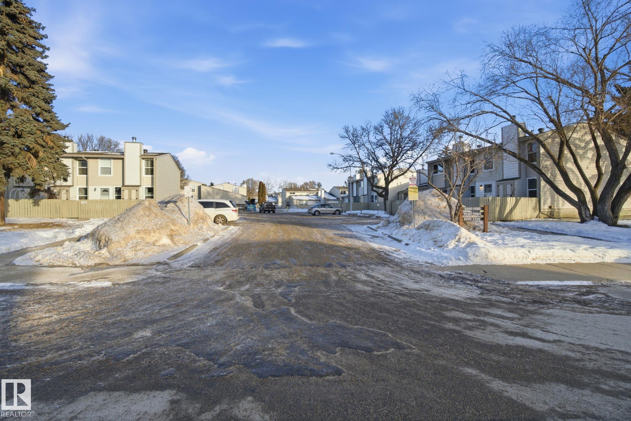 Photo 24 at 1130 Knottwood Road E NW, Ekota, Edmonton