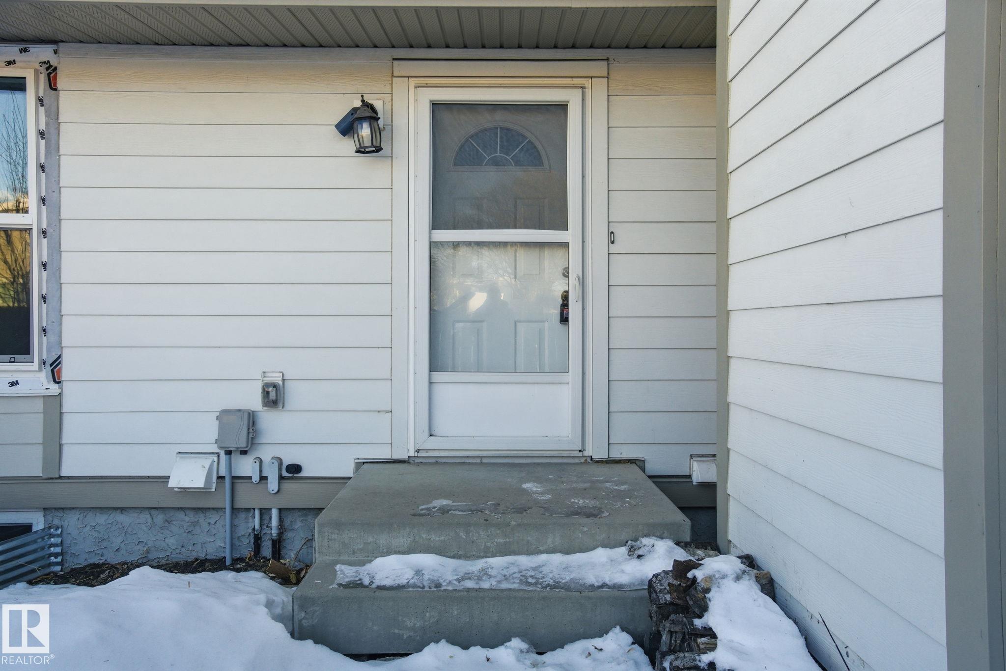 Photo 28 at 1130 Knottwood Road E NW, Ekota, Edmonton