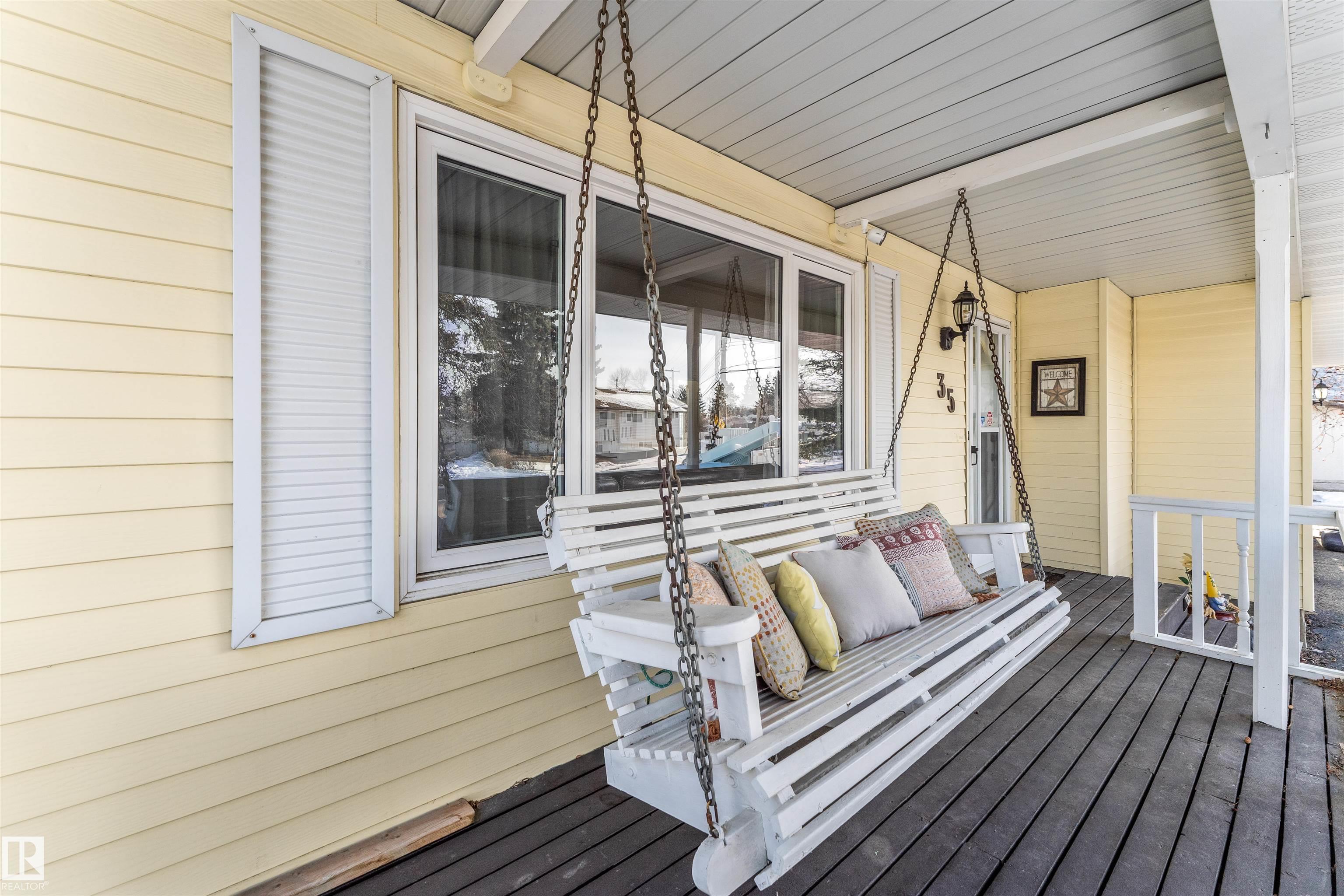 Photo 3 at 35 Linthorpe Road, Broxton Park, Spruce Grove