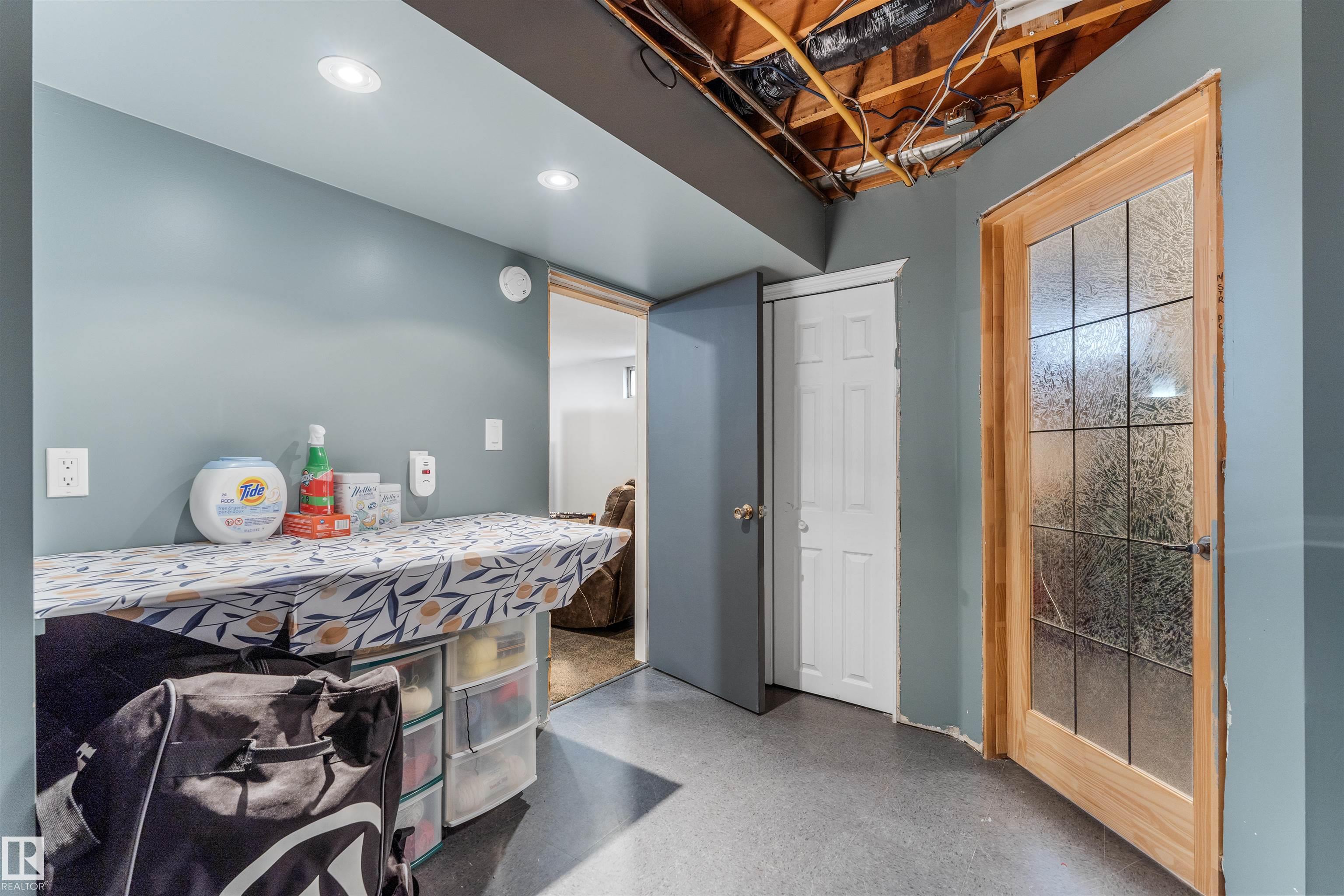 Photo 32 at 35 Linthorpe Road, Broxton Park, Spruce Grove