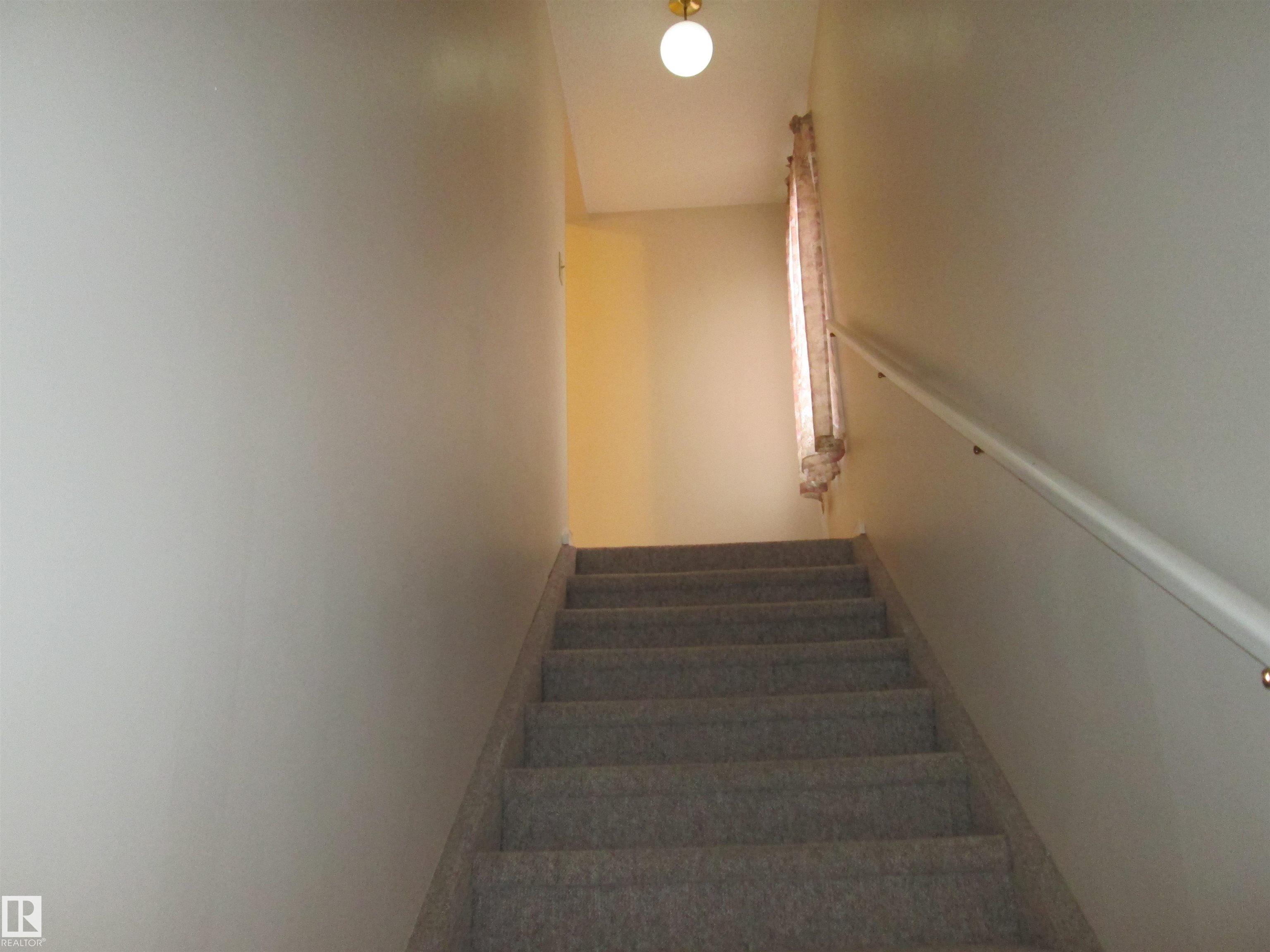 Photo 25 at 10831 80 Avenue NW, Queen Alexandra, Edmonton